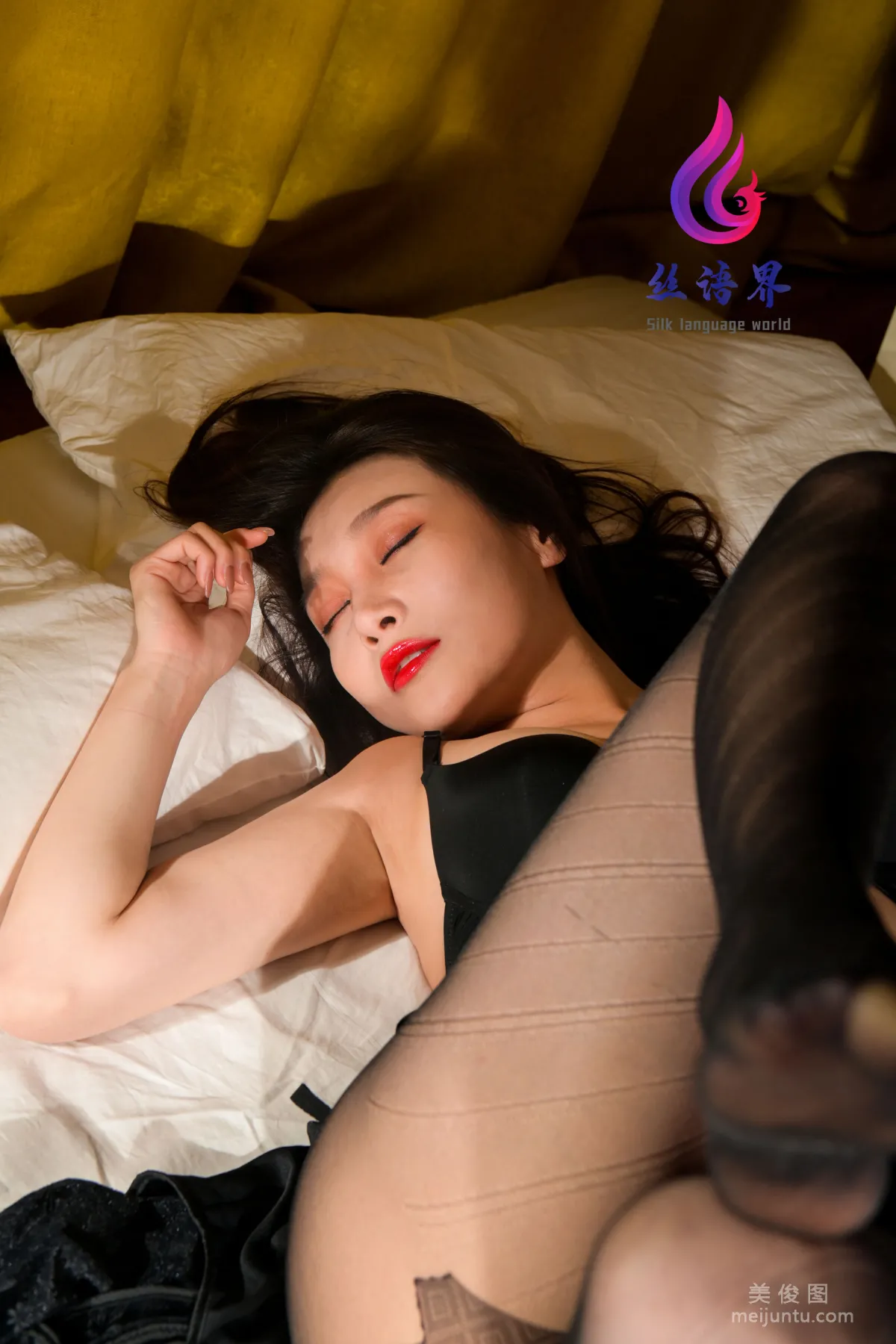 [丽柜Ligui] 网络丽人 Model 团子《梦境里的情人》59