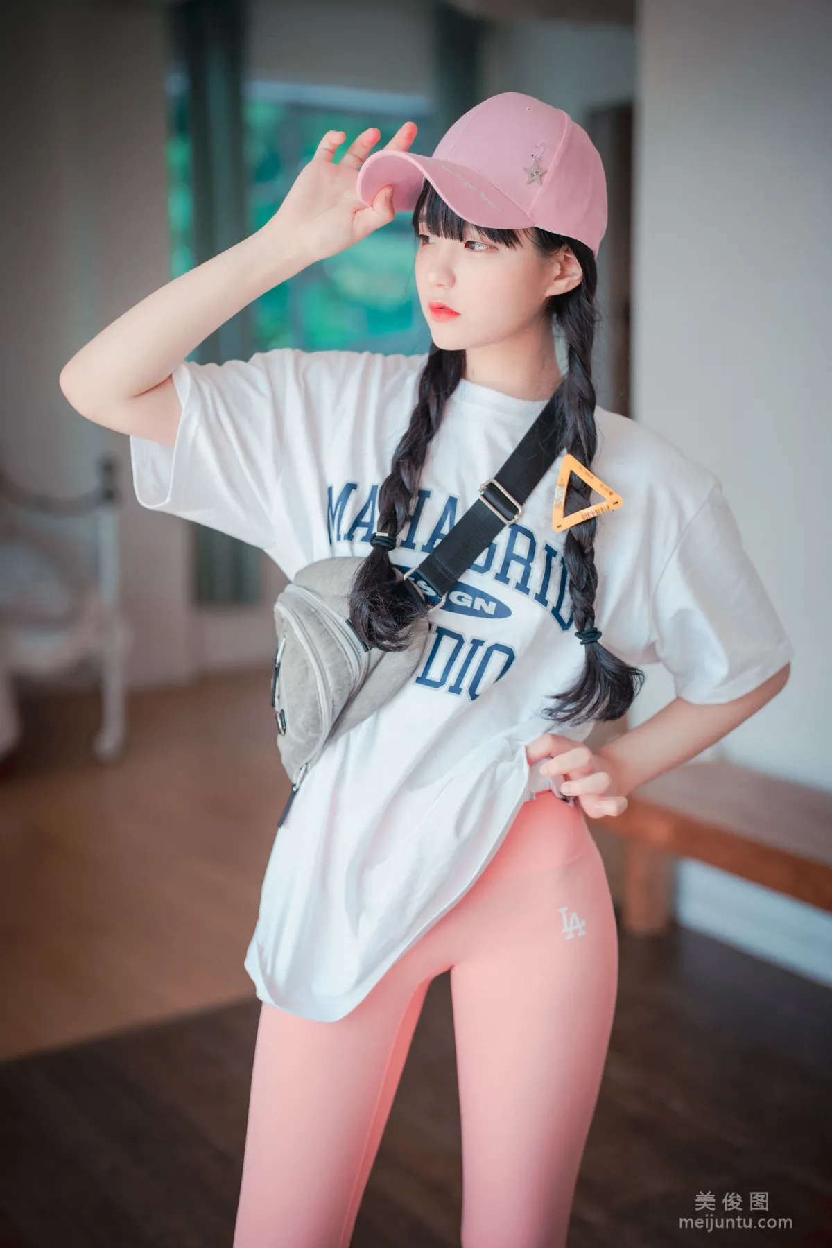 [DJAWA] Jenny - Loose and Tight Pink 寫真套圖 8