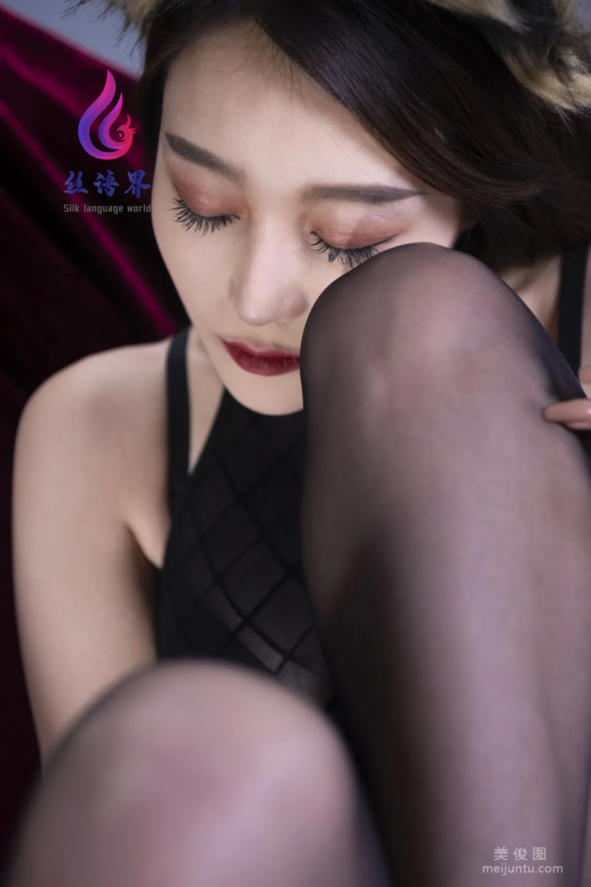 [麗櫃Ligui] 網絡麗人 Model 團子 《美撼自縛》 19