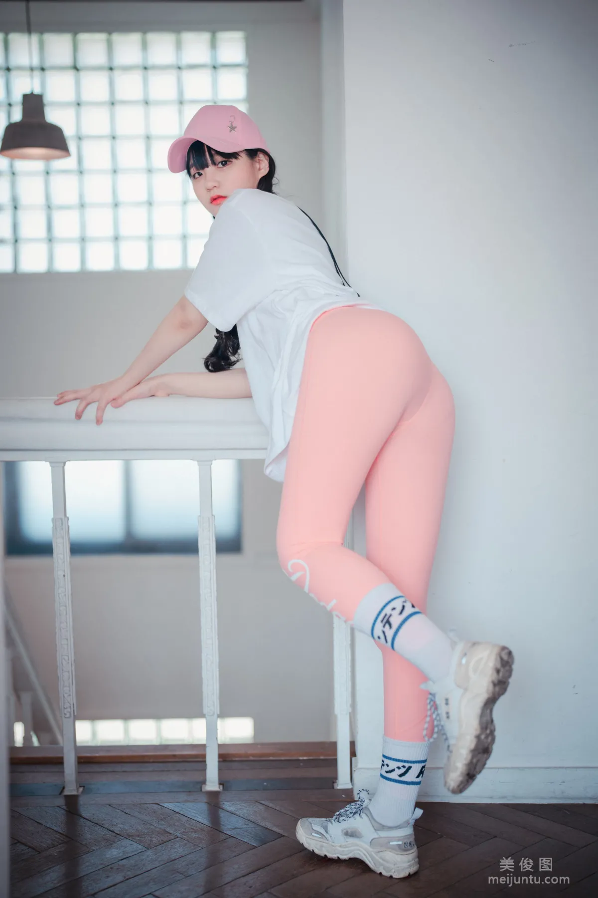 [DJAWA] Jenny - Loose and Tight Pink 寫真套圖 19