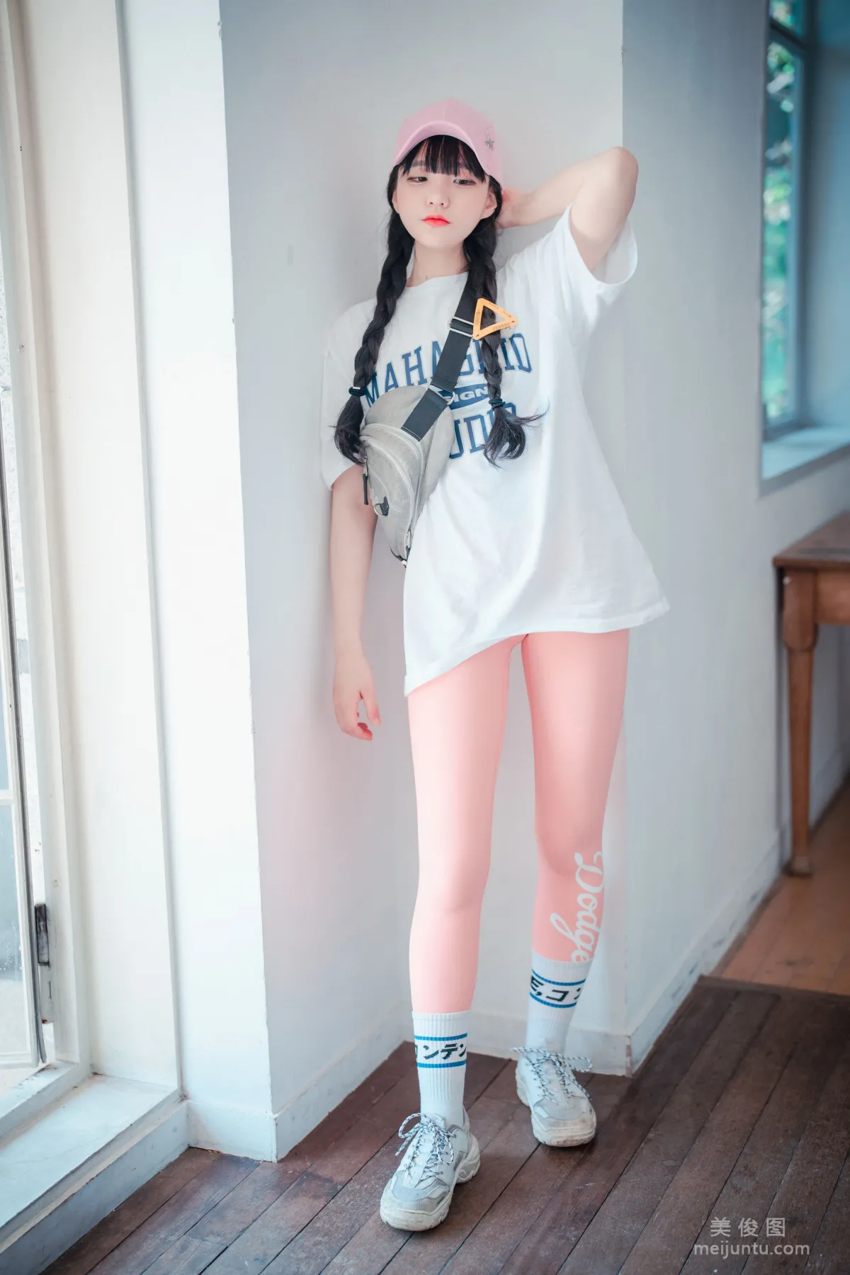 [DJAWA] Jenny - Loose and Tight Pink 寫真套圖 2
