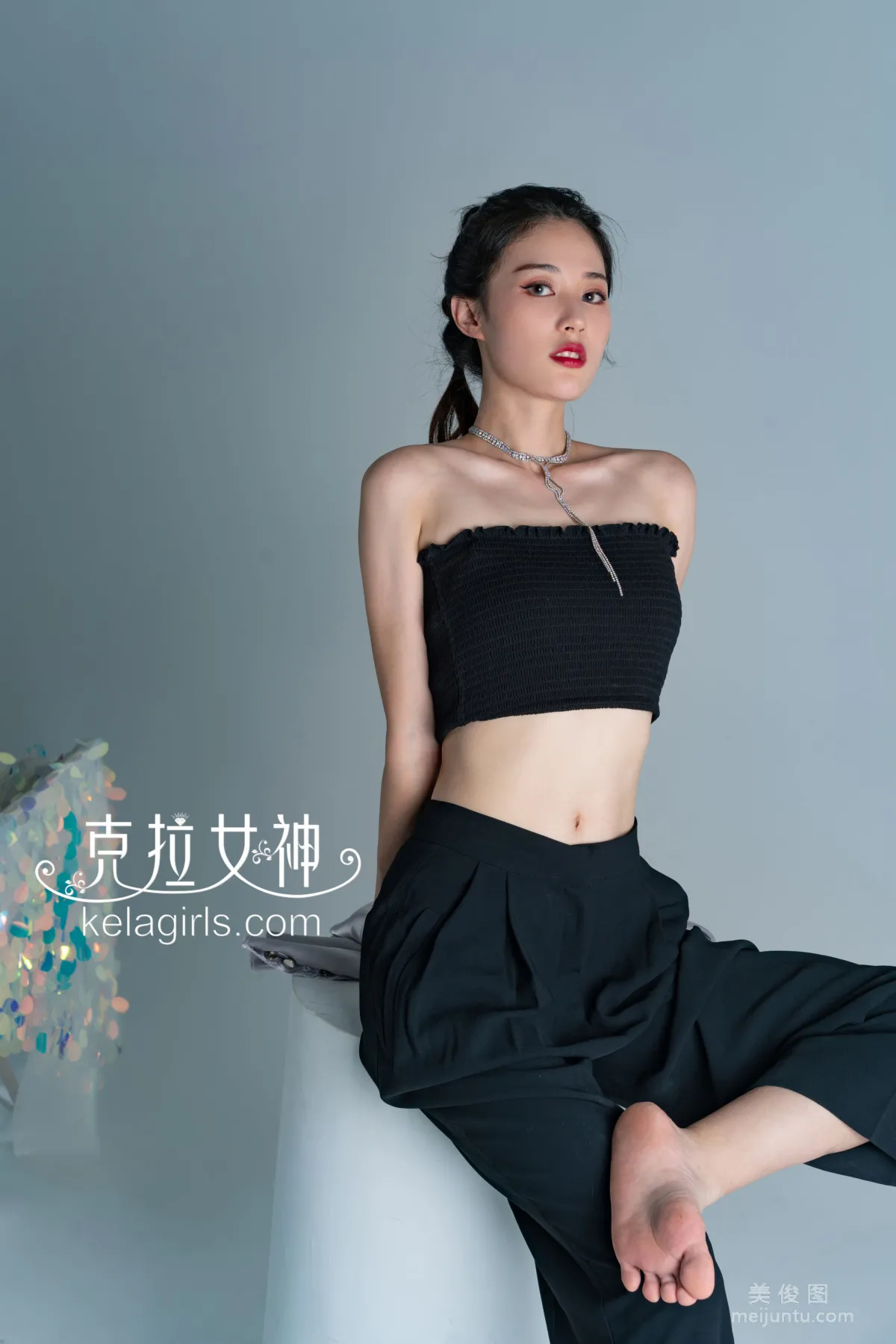 [克拉女神Kelagirls]  苏棠 - 酷拍裸足9
