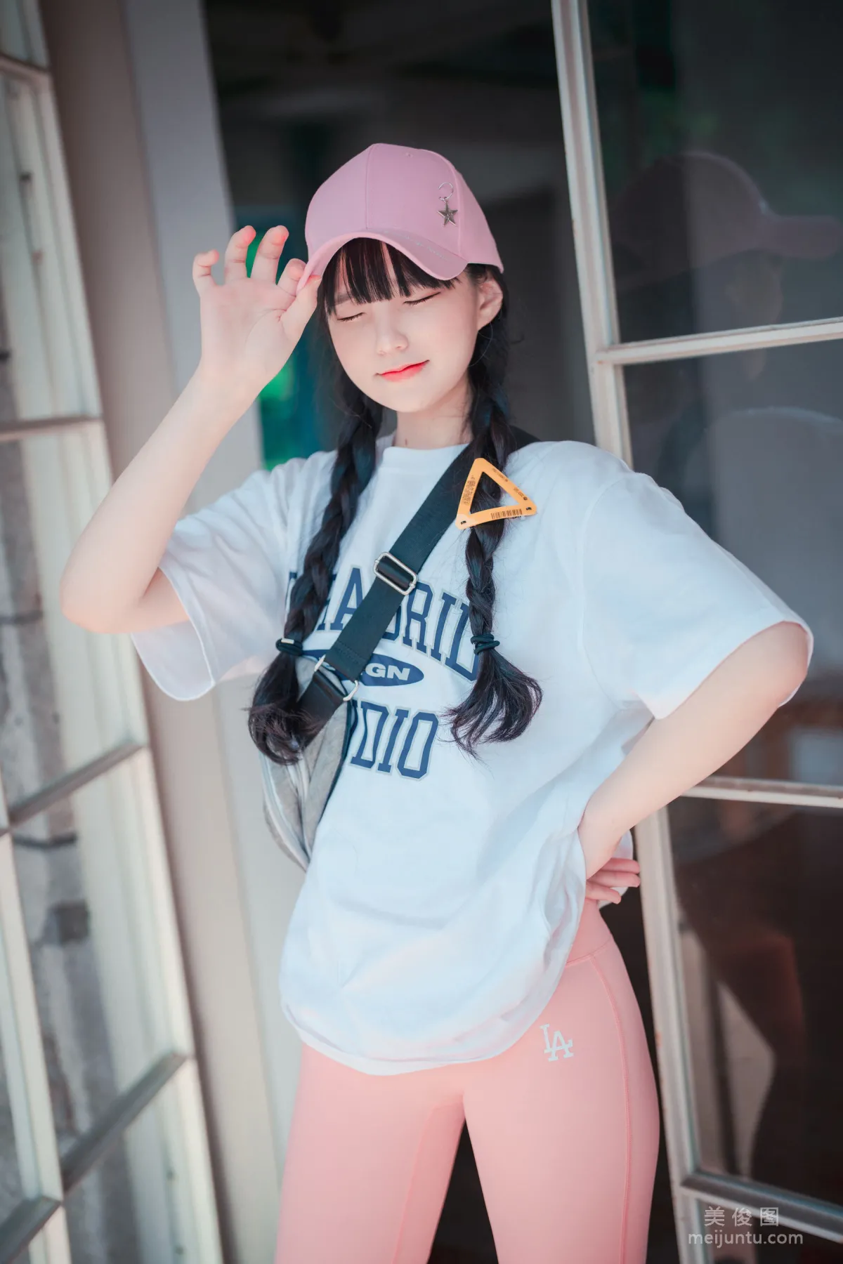 [DJAWA] Jenny - Loose and Tight Pink 寫真套圖 13