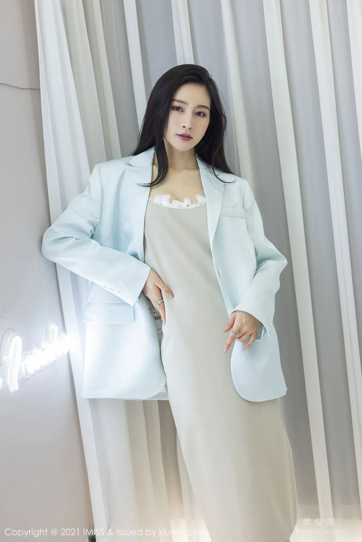 [愛蜜社IMiss] Vol.601 Vanessa - 碎花與蕾絲内衣 9