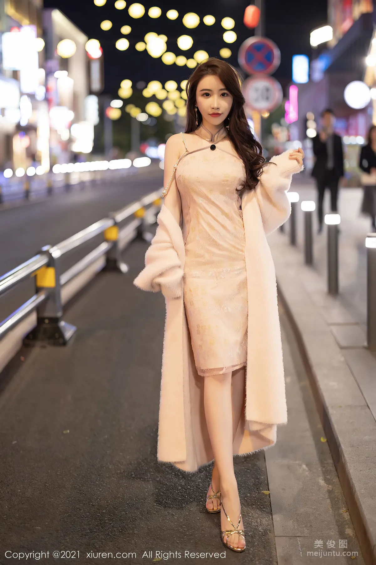 [秀人XiuRen] No.3497 Cherry绯月櫻 - 完美絕佳身段 8