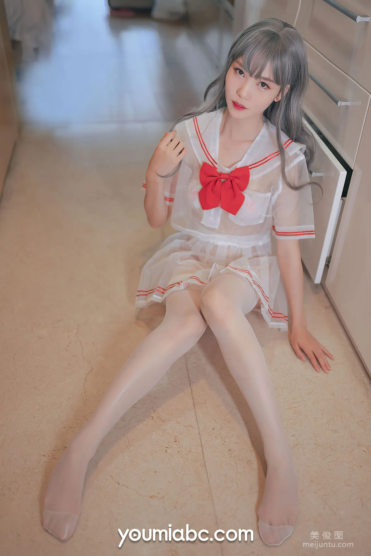 [尤蜜YouMi] 抖娘利世 - 你的草莓妹妹 14