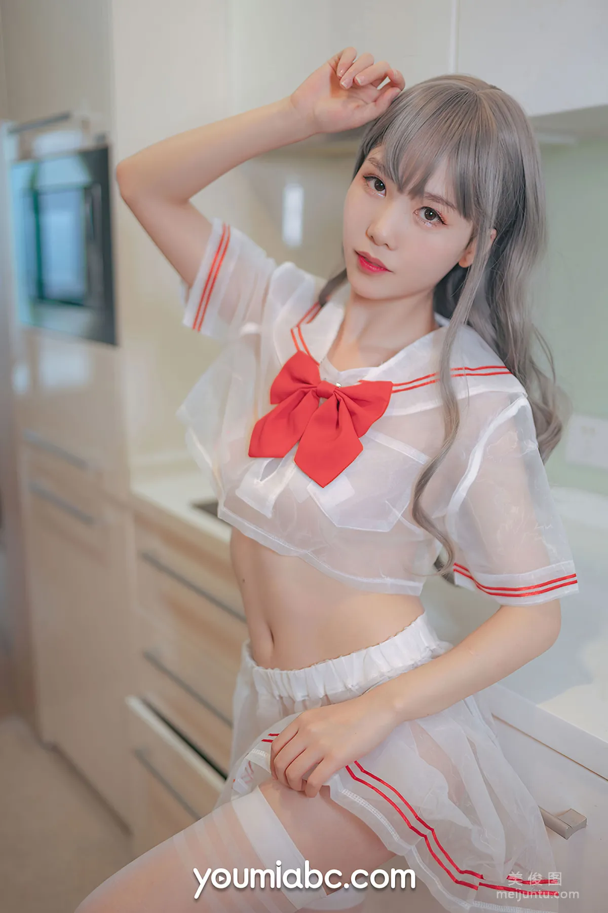[尤蜜YouMi] 抖娘利世 - 你的草莓妹妹 13