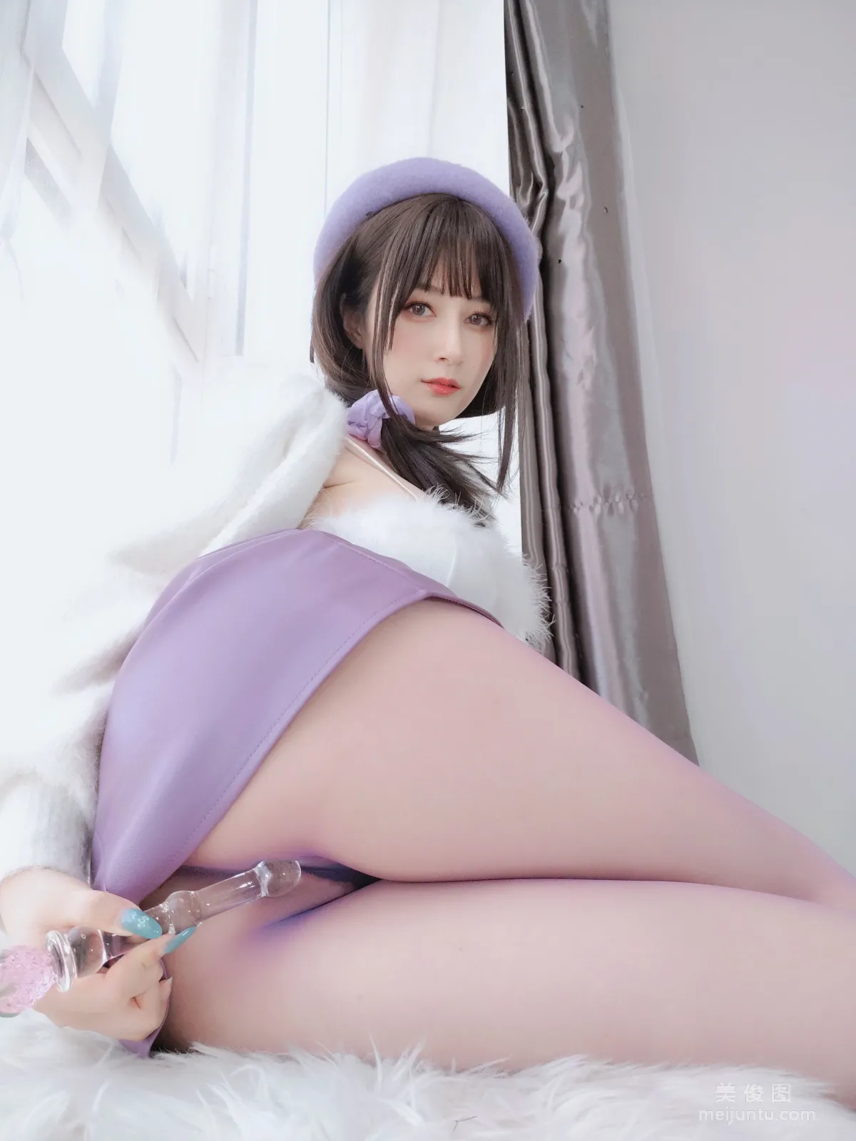 [网红COSER写真] 白银 - 人妻的仙女棒 套图41