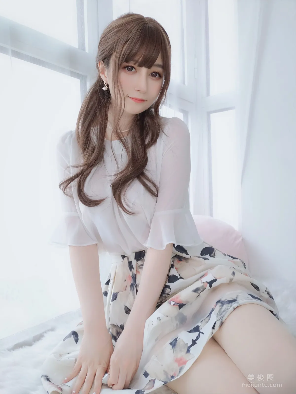 Baiyin 81: Web Idols photo 8