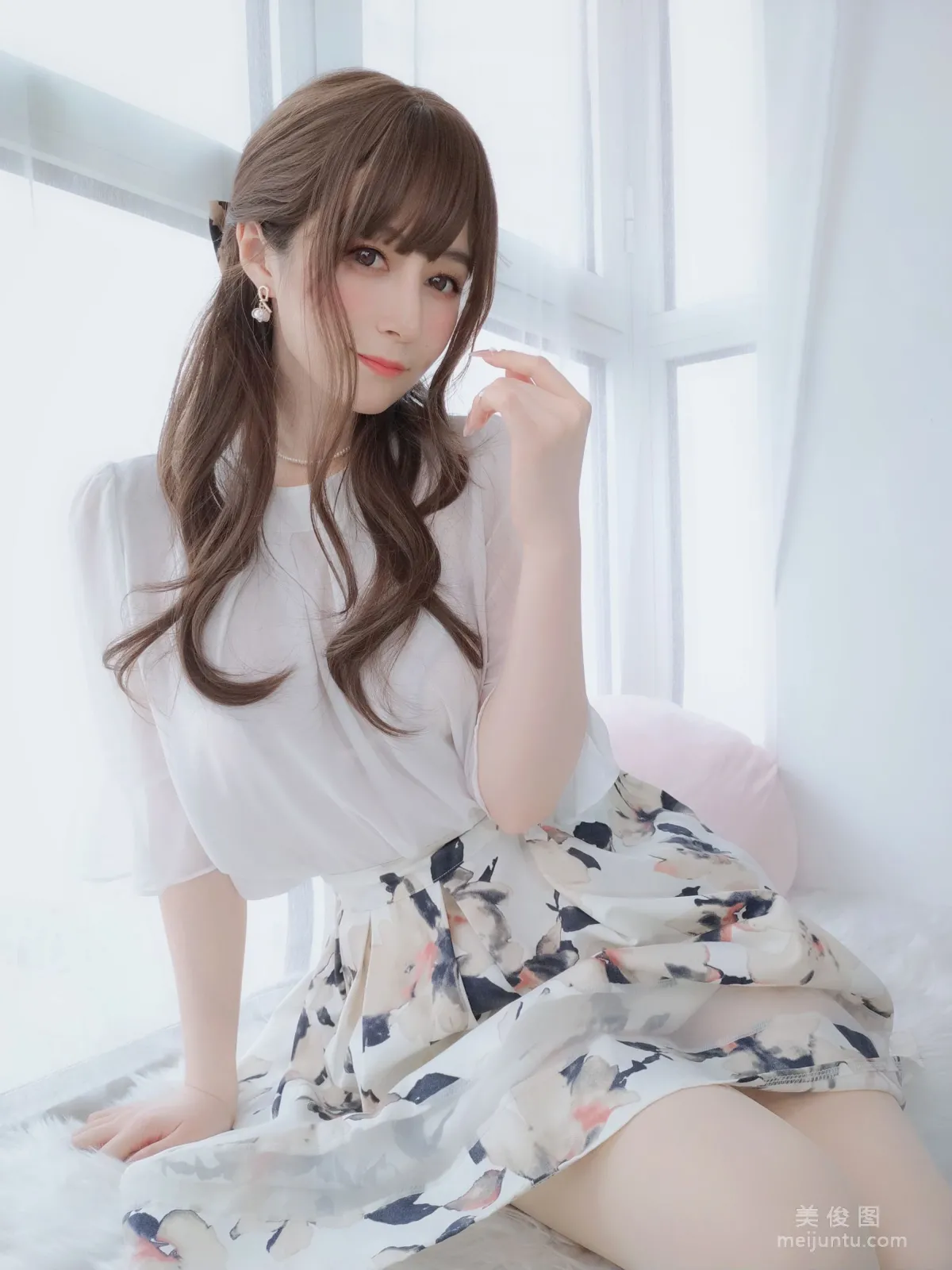 Baiyin 81: Web Idols photo 10