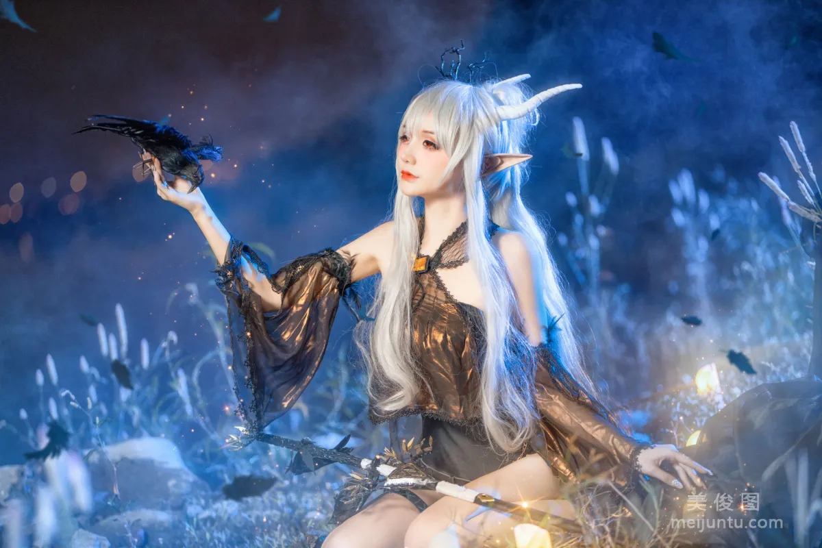 [Internet Celebrity COSER Photos] Xianjiu Airi, Silent Midnight Shining Spirit photo 11