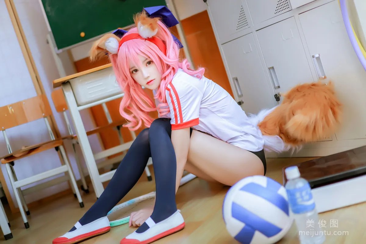 Ying Taomiao: Web Idols photo 18