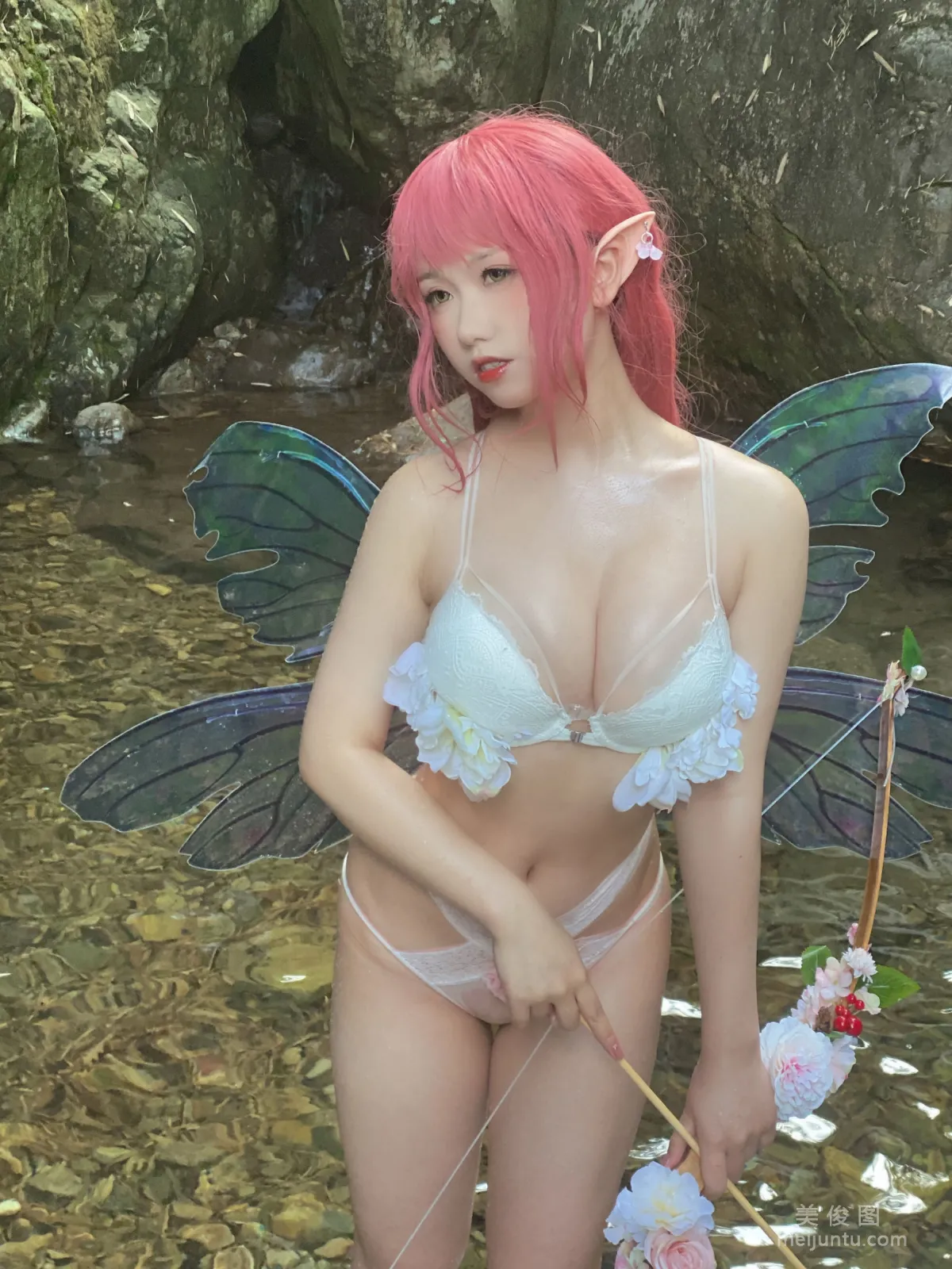 Yibei Yibei: Web Idols photo 42
