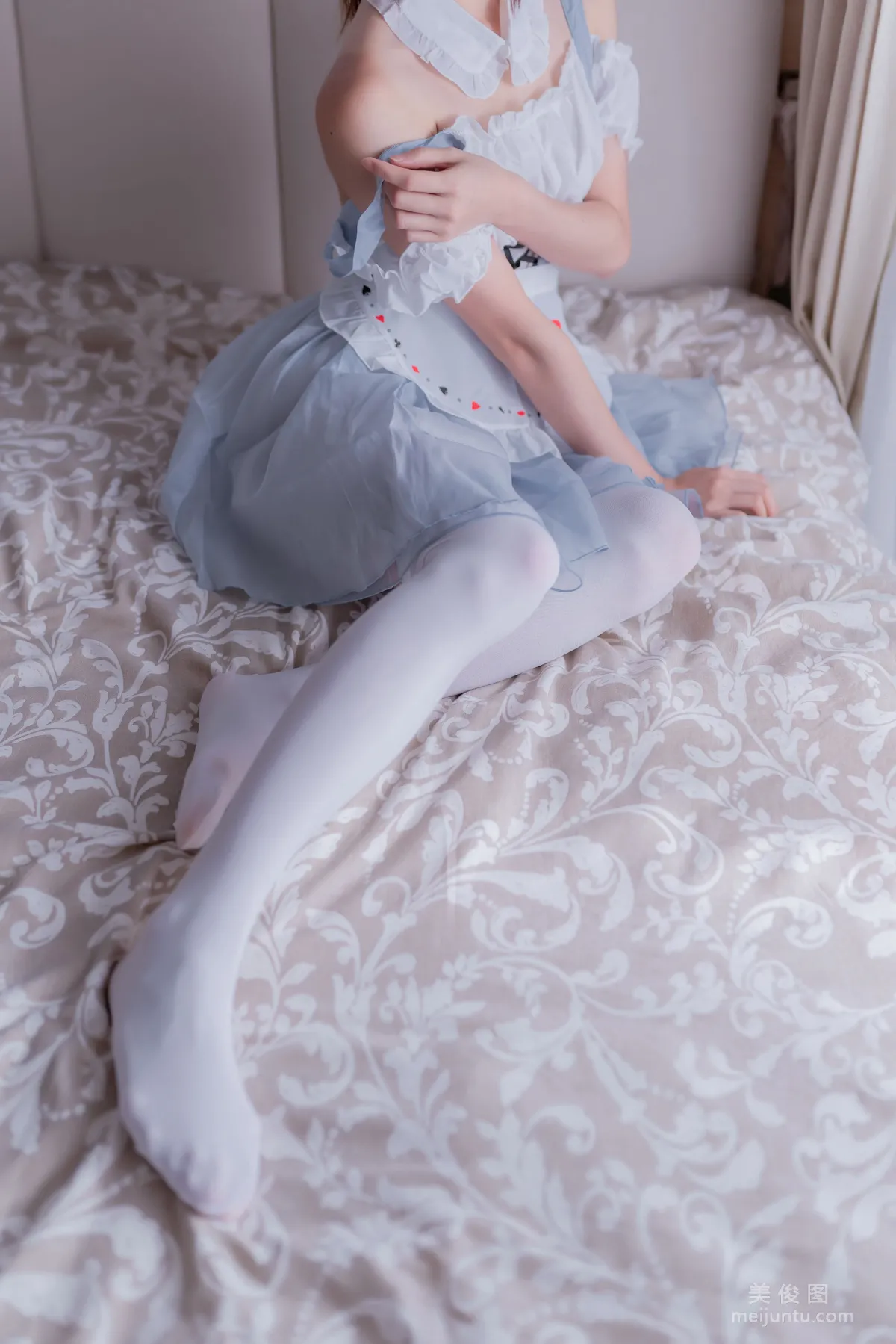 Qi Tailang: Web Idols photo 5
