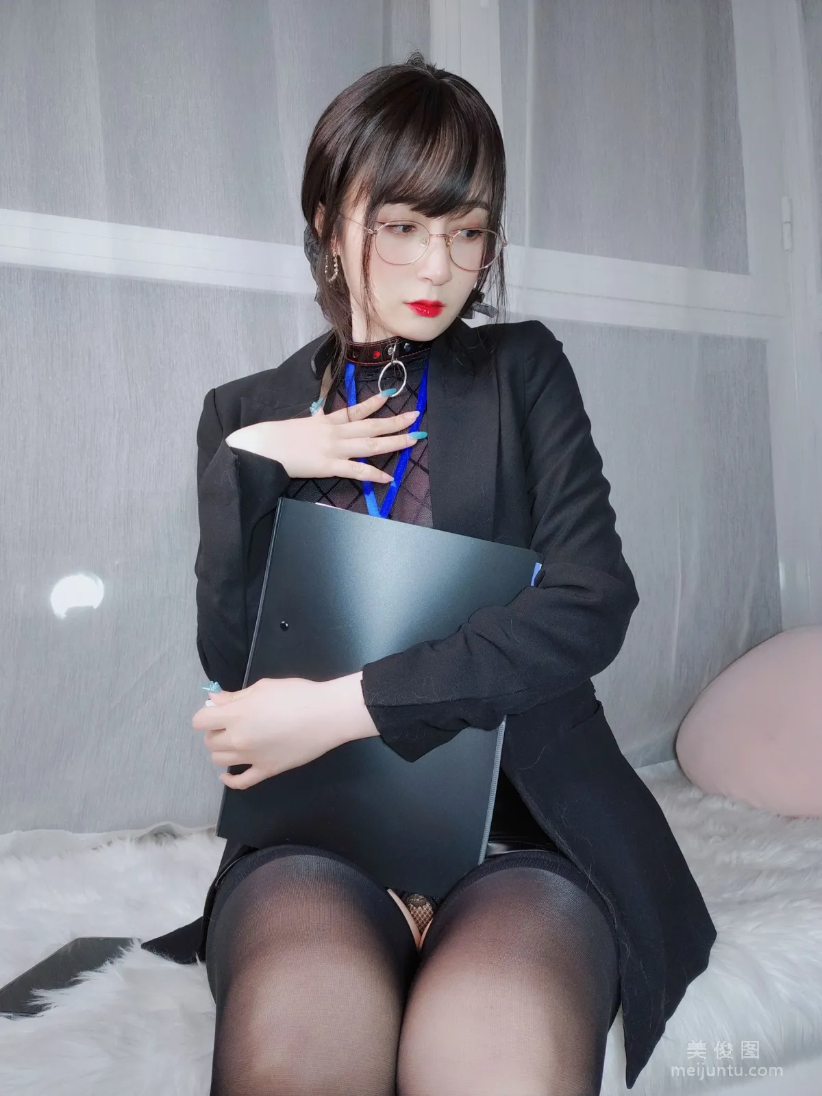 Baiyin 81: Web Idols photo 5