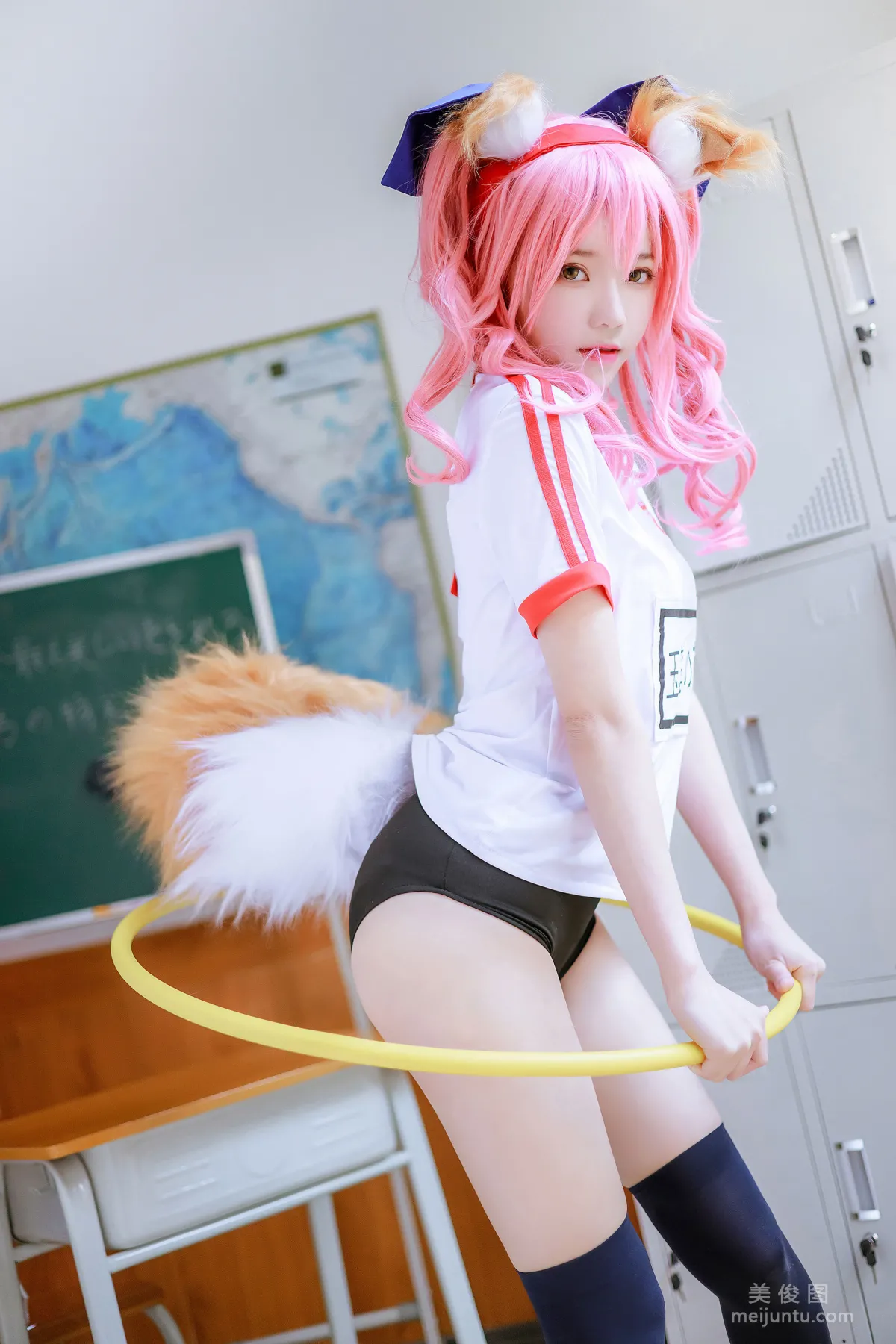 Ying Taomiao: Web Idols photo 31