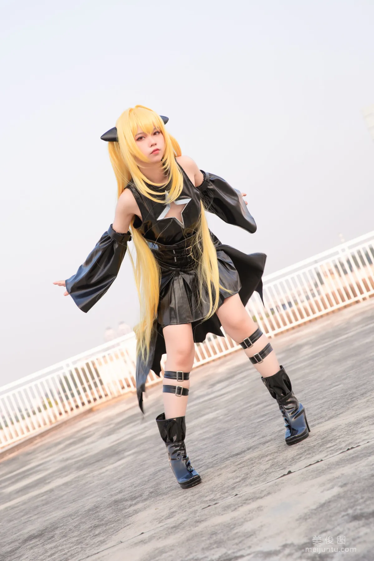 [Web Idol Coser Photos] Anime Blogger G44 Buhui Shoushang - Little Darkness Casual Clothes photo 10