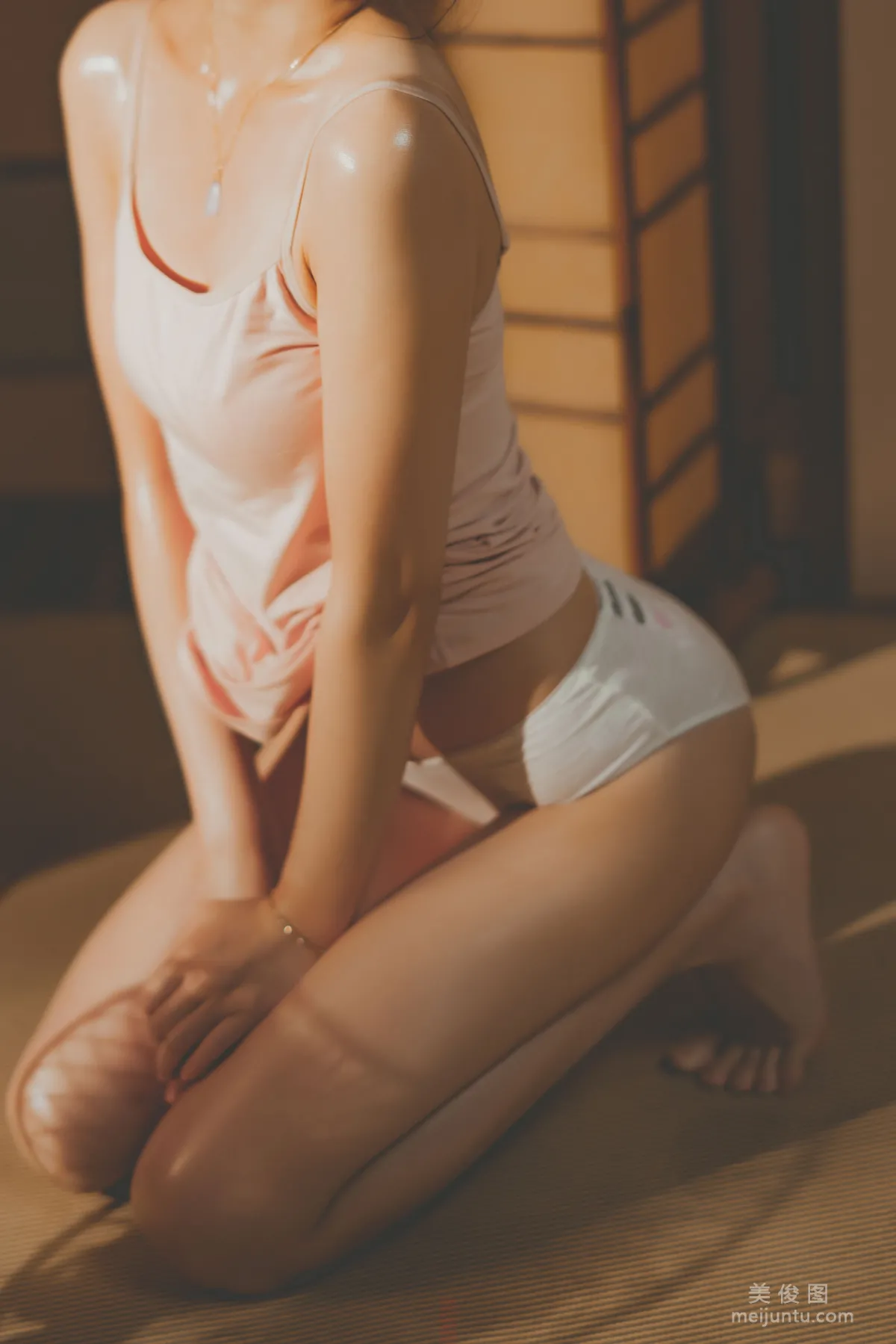 Ying Taomiao: Web Idols photo 4