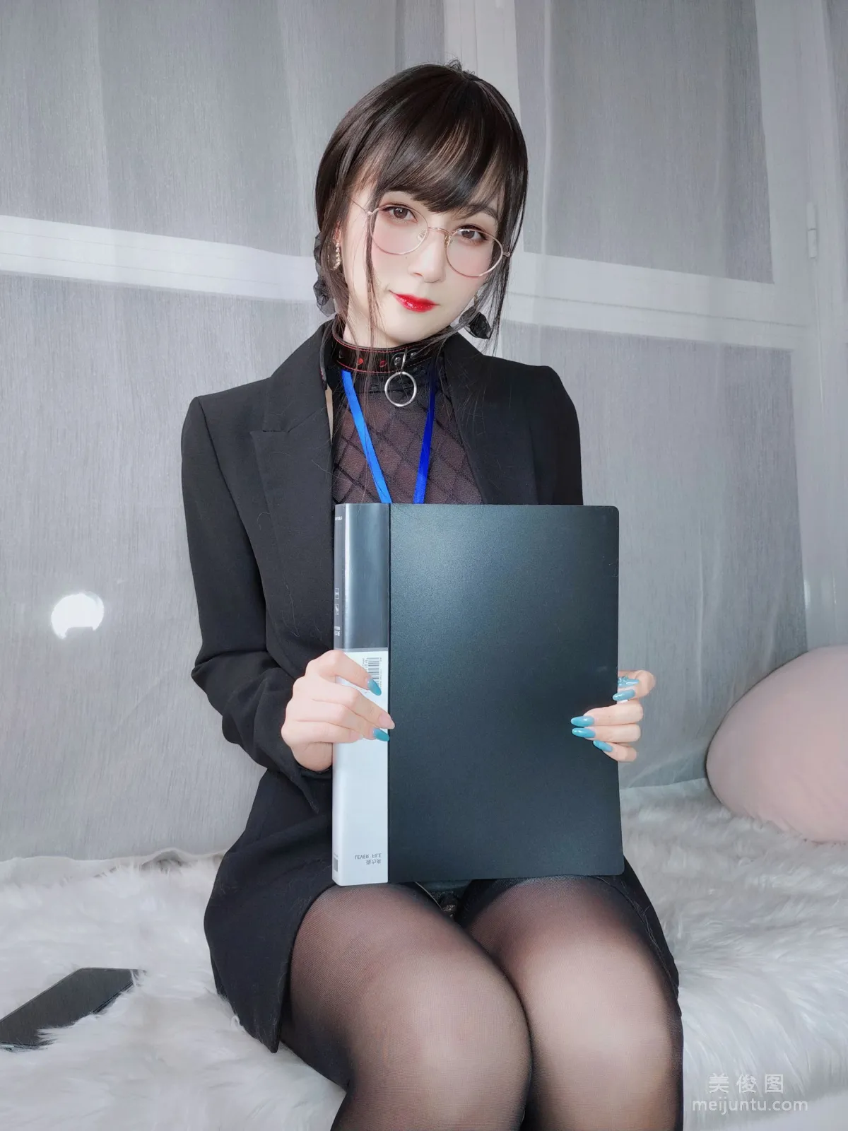 Baiyin 81: Web Idols photo 6