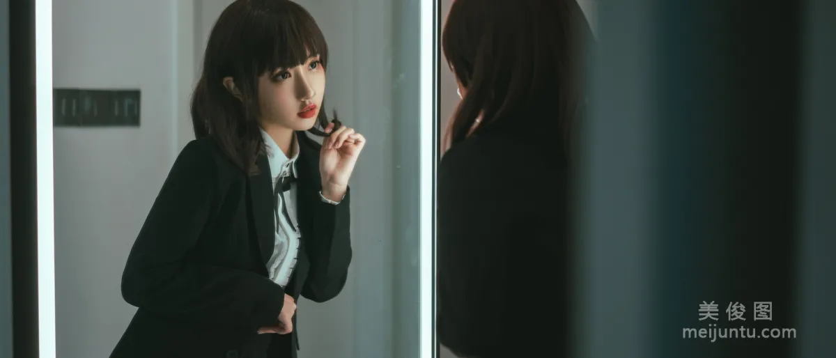 Chun Momo: Web Idols photo 31