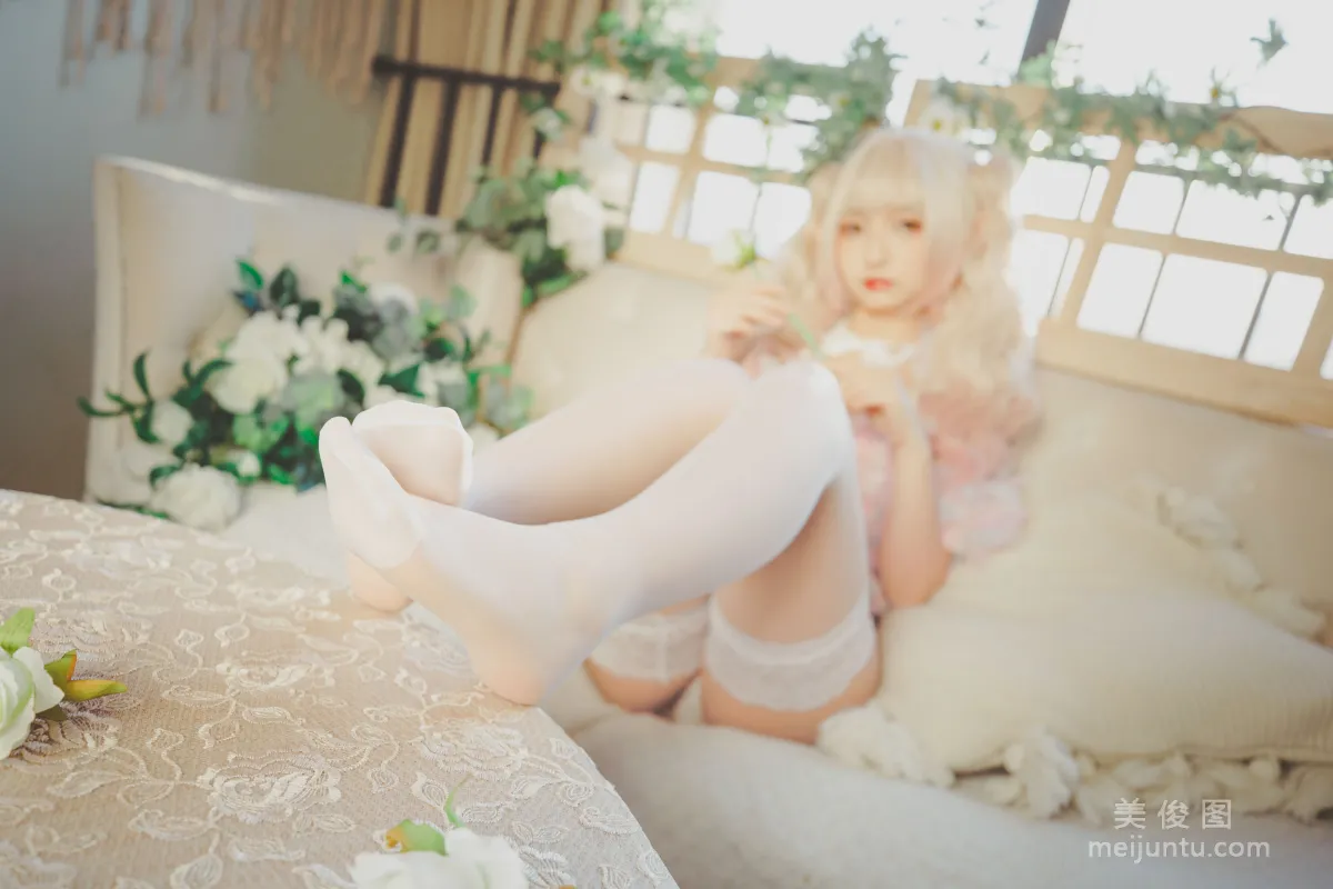[Web Idols] Shenle Banzhen Dong, Soft Eternity Photo Set photo 46