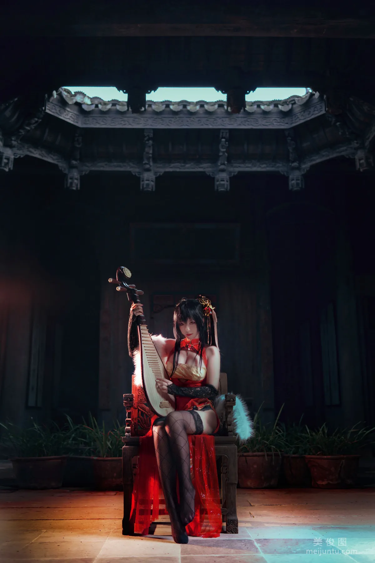 Ban Banzi: Web Idols photo 4