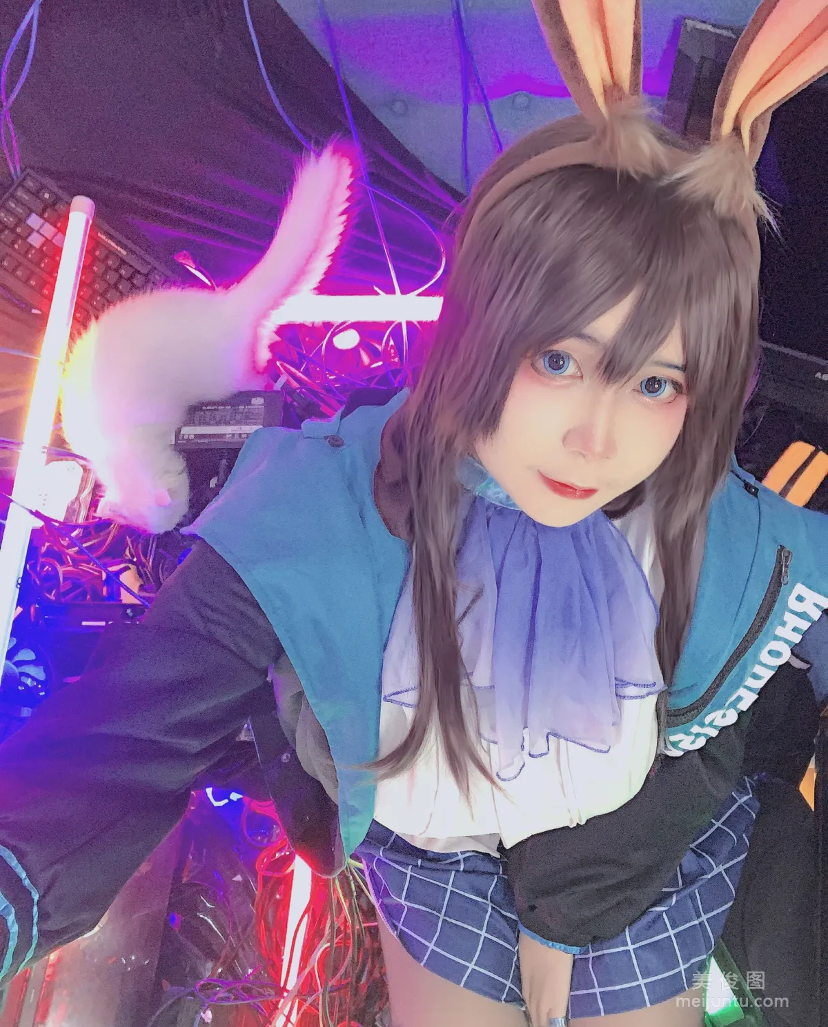 [Web Idol COSER] Uy Uy, Amiya (Arknights), Photo Set photo 48