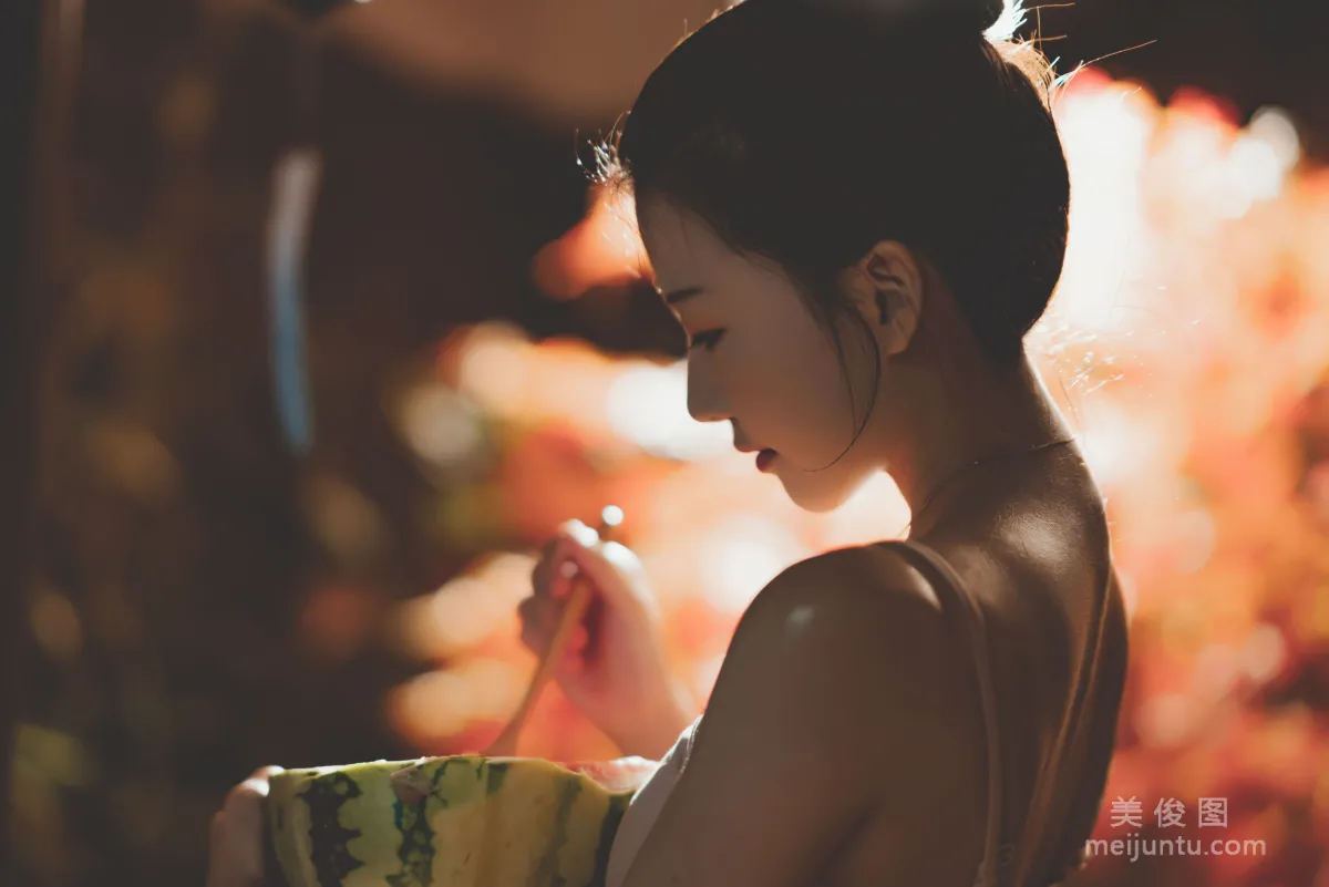 Ying Taomiao: Web Idols photo 27