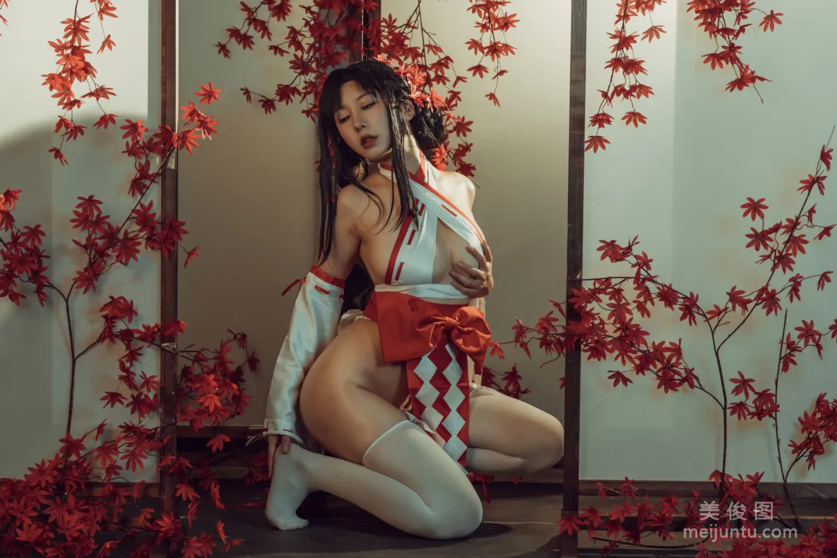 Yun Xixi: Web Idols photo 16
