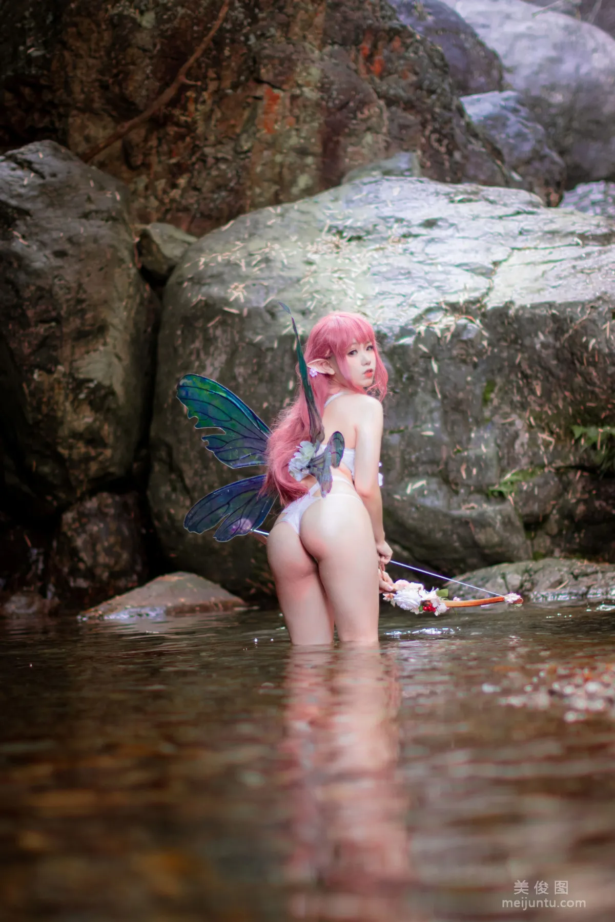 Yibei Yibei: Web Idols photo 29