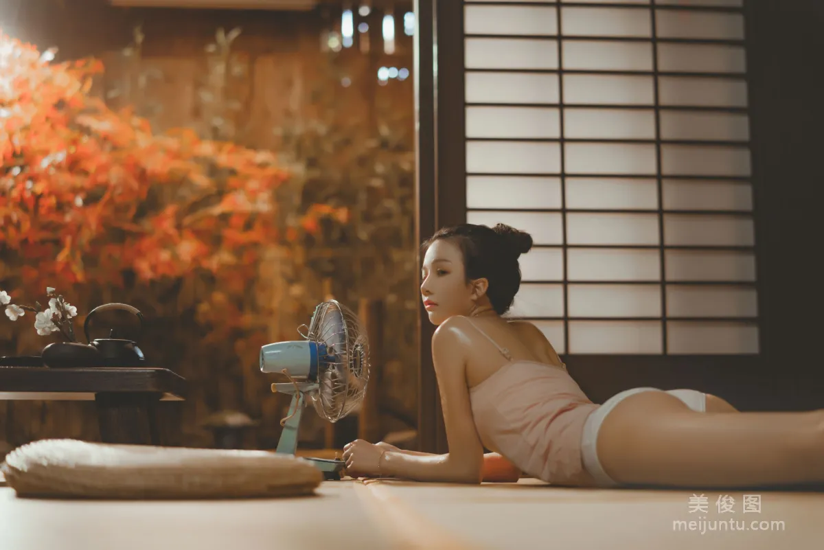 [网红COSER] 桜桃喵 - 炙夏025