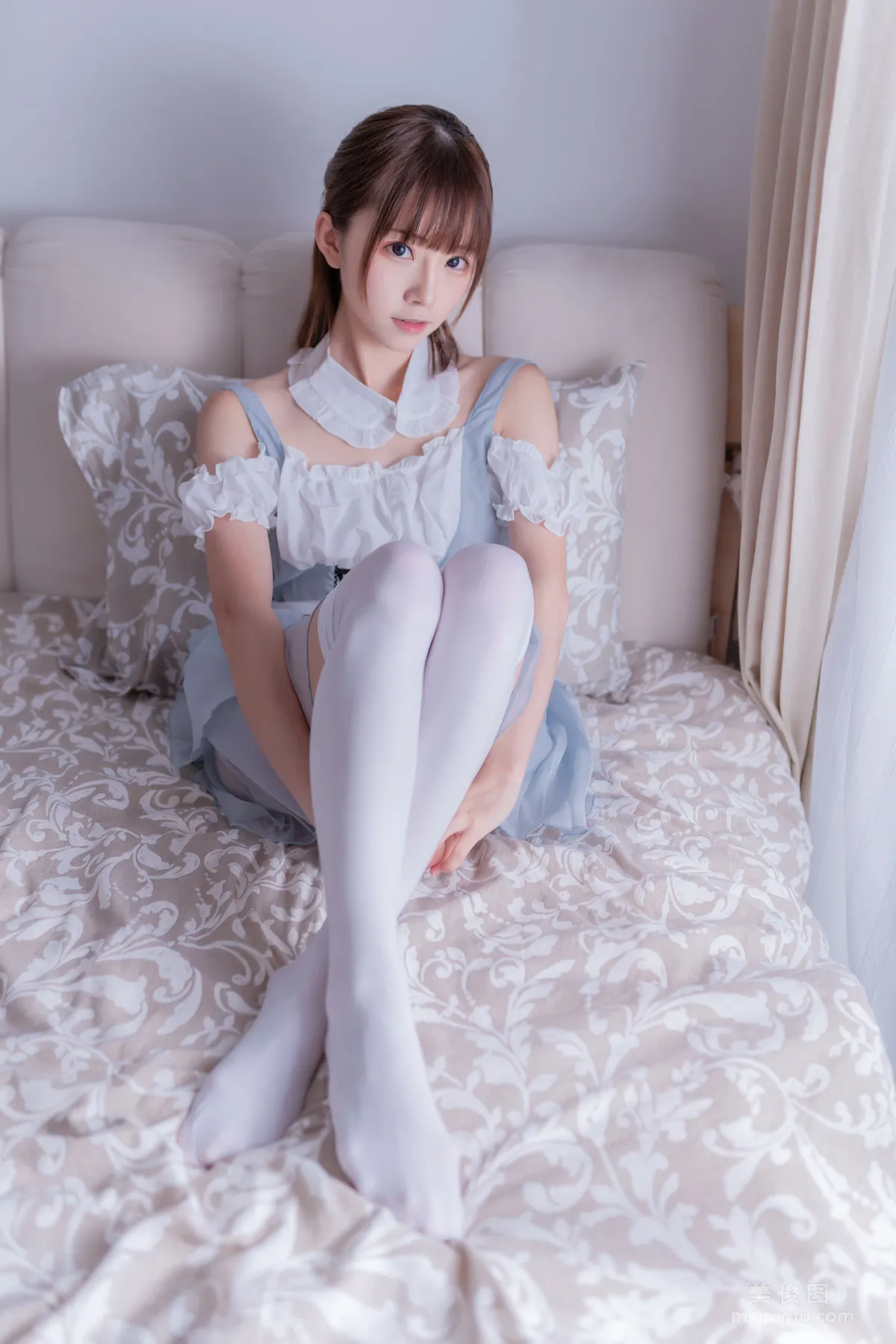 Qi Tailang: Web Idols photo 21