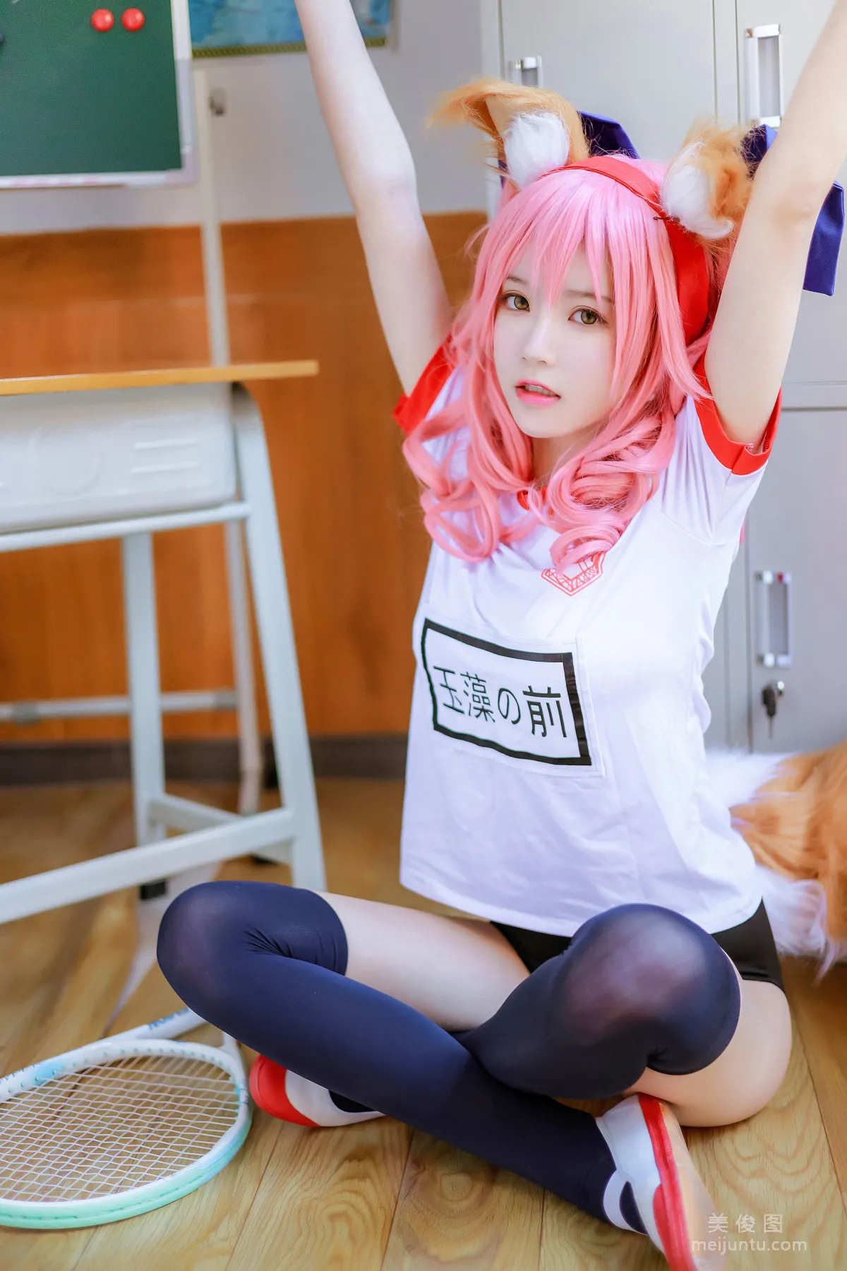 Ying Taomiao: Web Idols photo 24