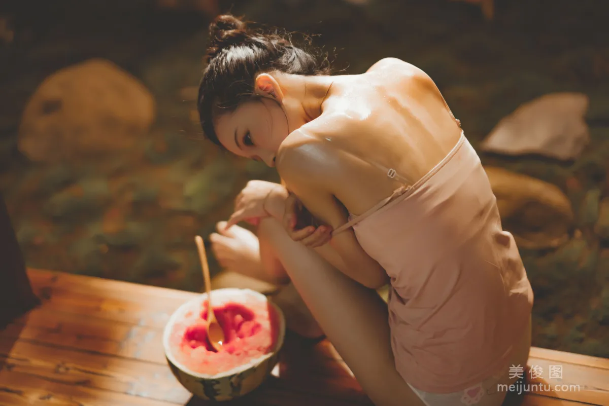 Ying Taomiao: Web Idols photo 36