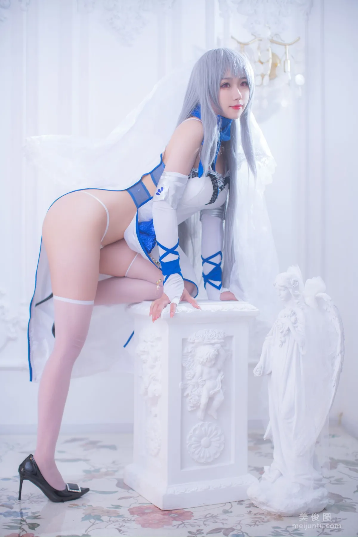 Yibei Yibei: Web Idols photo 11
