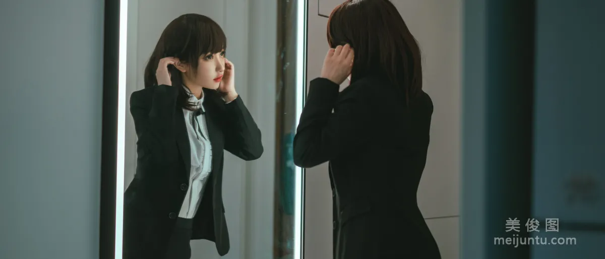 Chun Momo: Web Idols photo 33