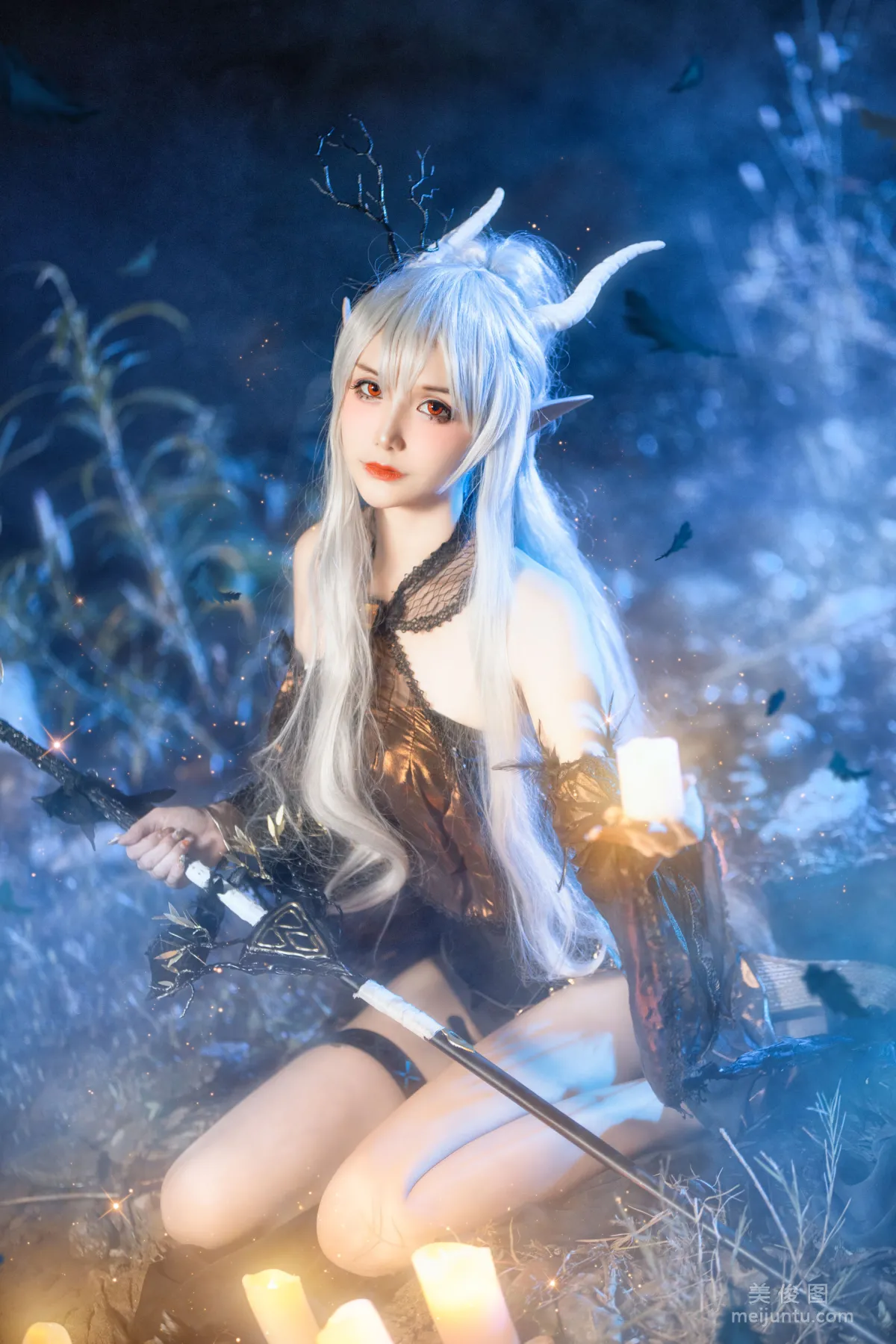 [Internet Celebrity COSER Photos] Xianjiu Airi, Silent Midnight Shining Spirit photo 12