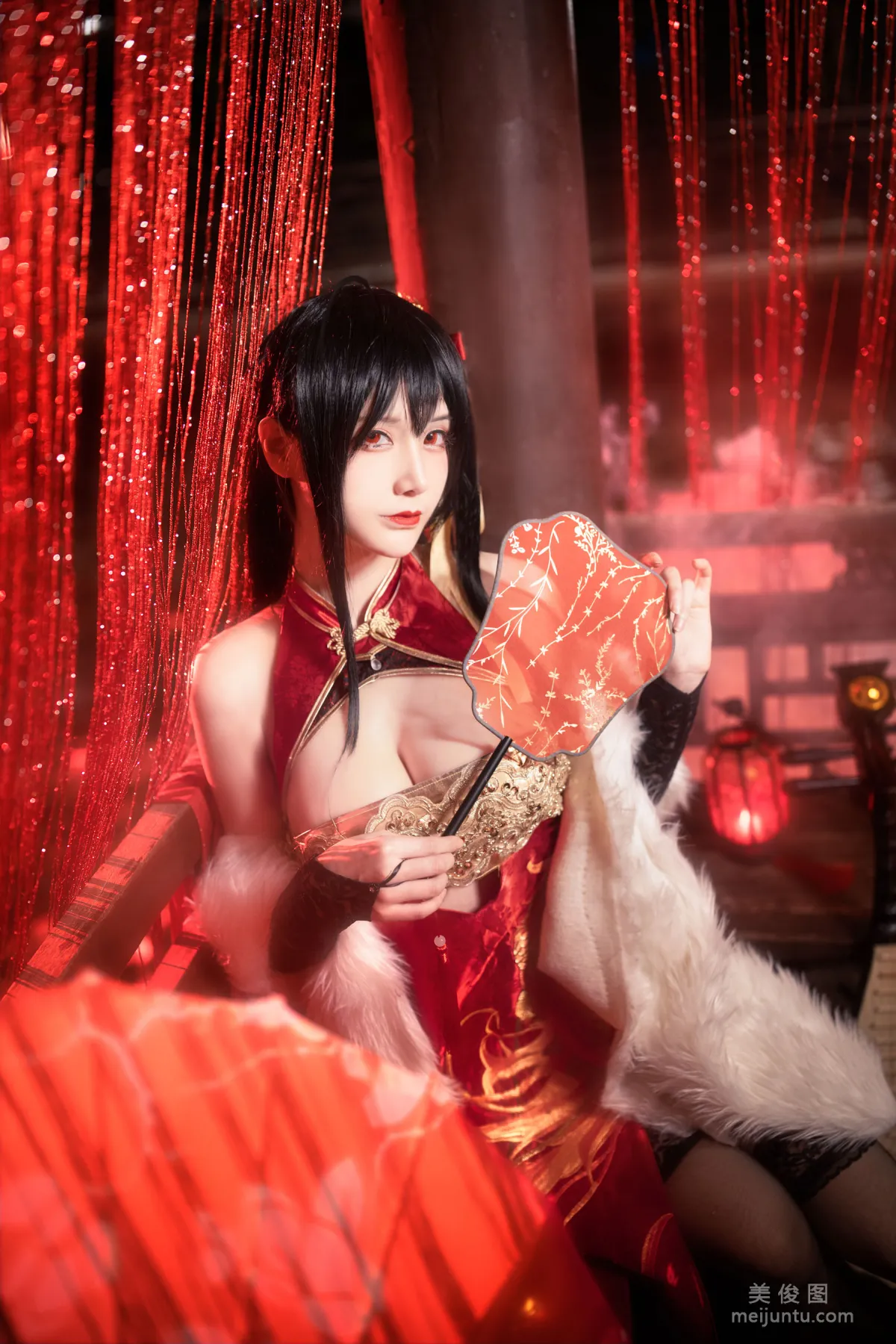 [Web Idol Coser Photos] Xianjiu Airi - Da Feng Set photo 2