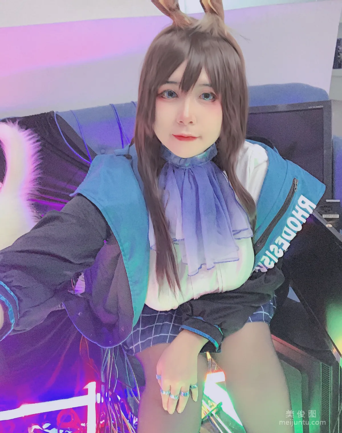 [Web Idol COSER] Uy Uy, Amiya (Arknights), Photo Set photo 51