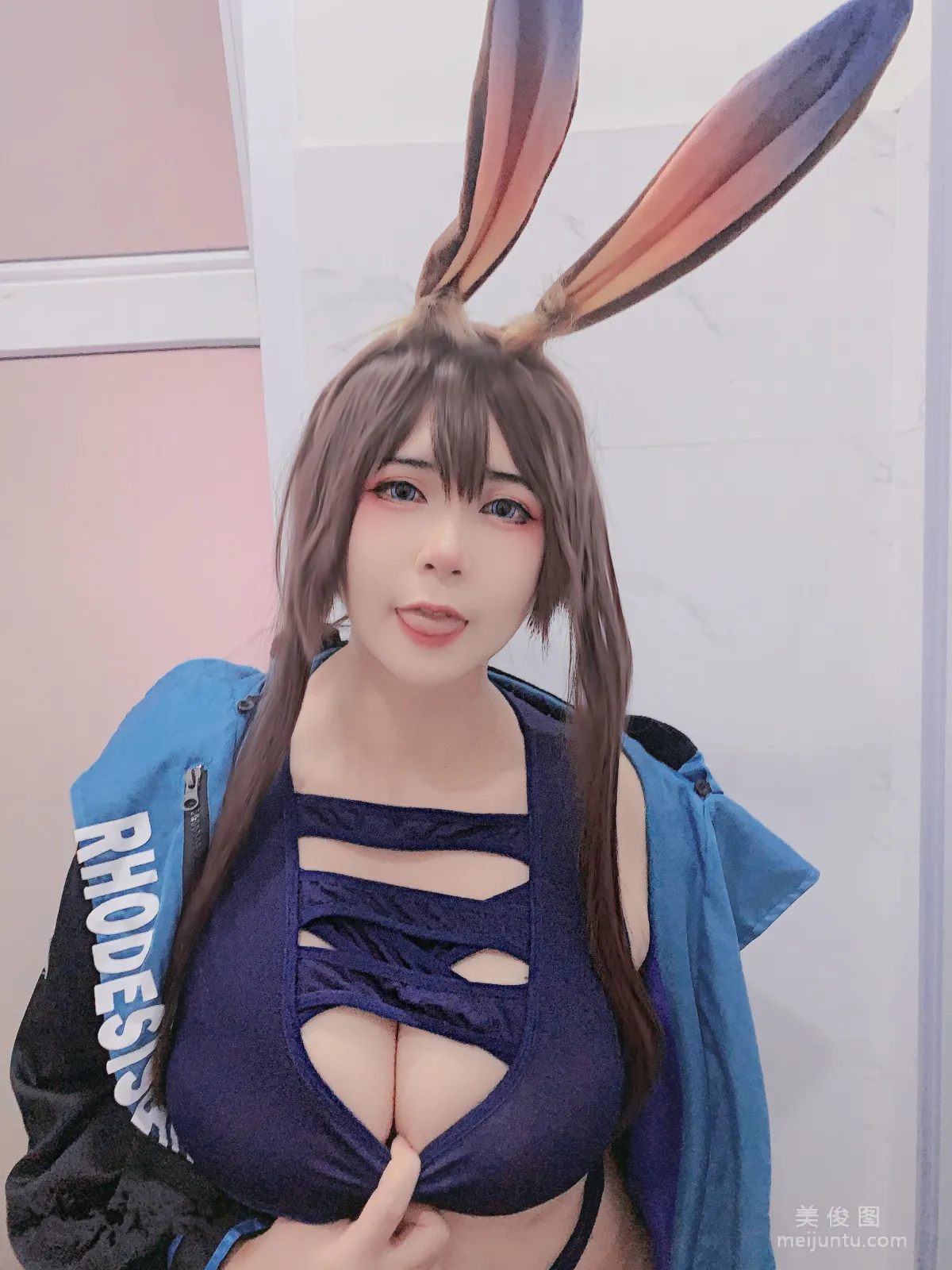 [Web Idol COSER] Uy Uy, Amiya (Arknights), Photo Set photo 35