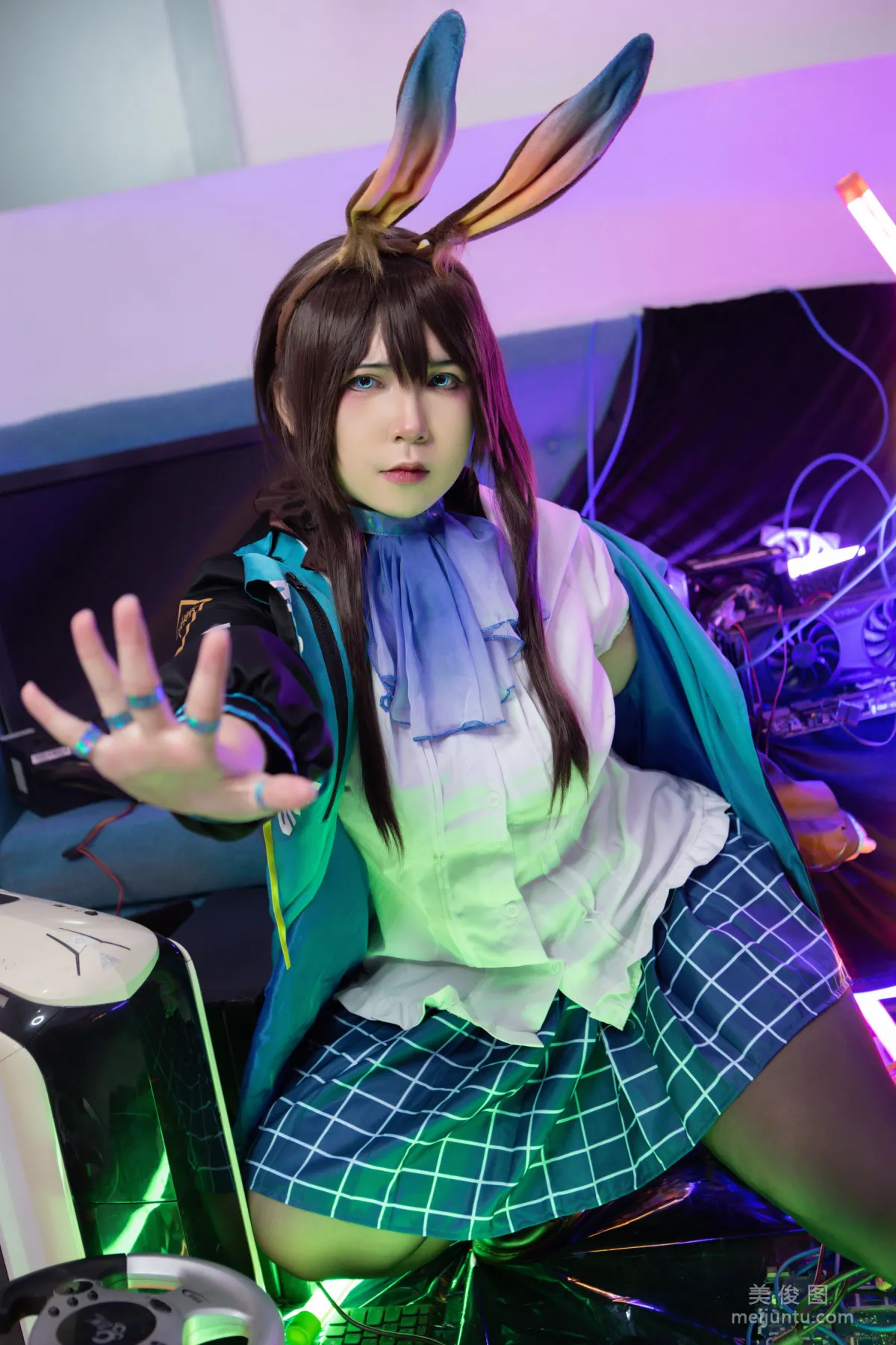 [Web Idol COSER] Uy Uy, Amiya (Arknights), Photo Set photo 28