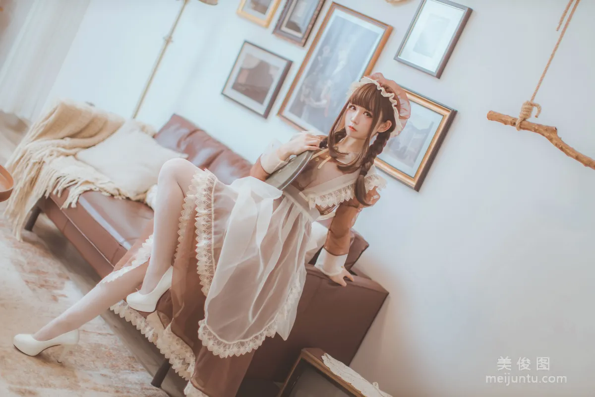 Coser Yiyi: Web Idols photo 10