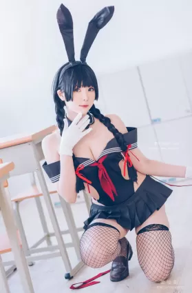 [網紅COSER] 微博妹紙霜月shimo - 卯月桃子 水手服兔女郎