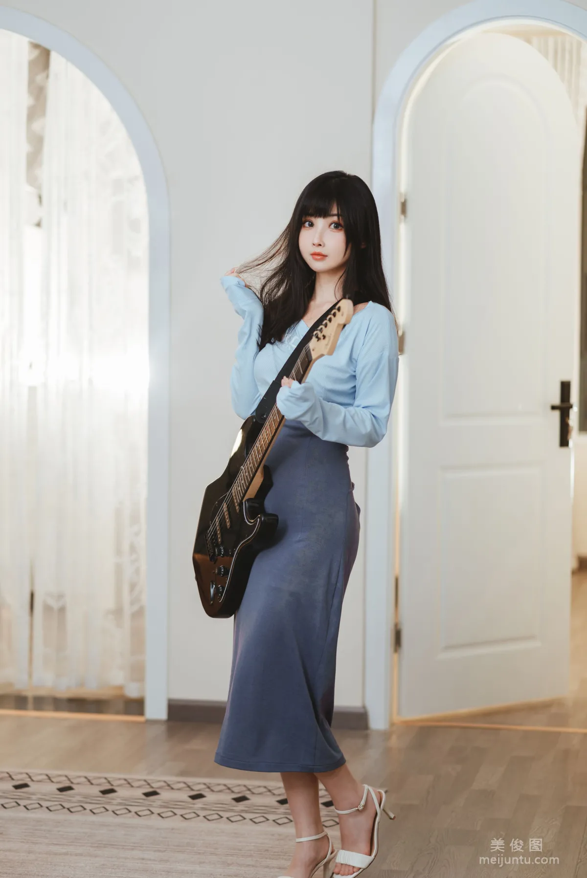 [Web Idols COSER] rioko Liang Liangzi, Guitar Sister Strap Dress photo 33