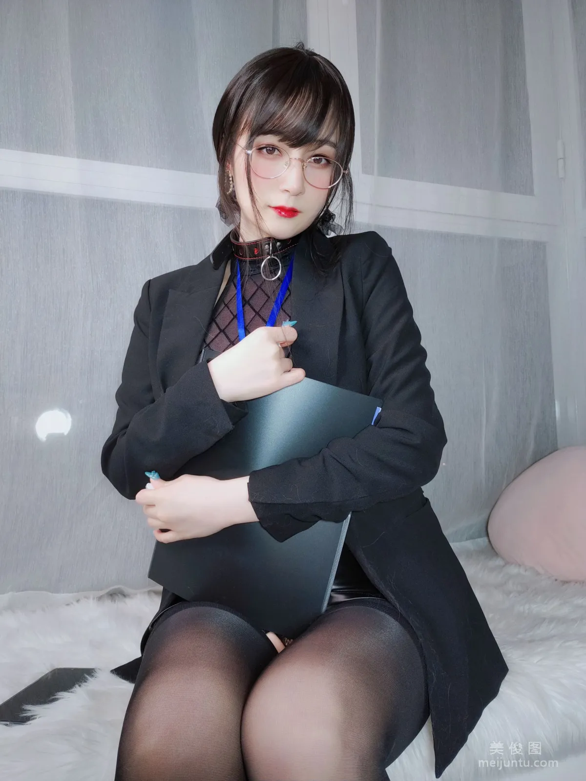 Baiyin 81: Web Idols photo 4
