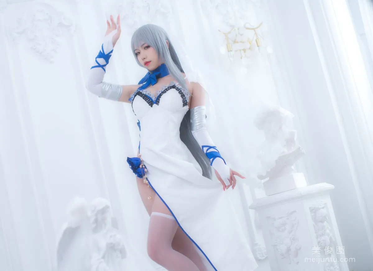 Yibei Yibei: Web Idols photo 3