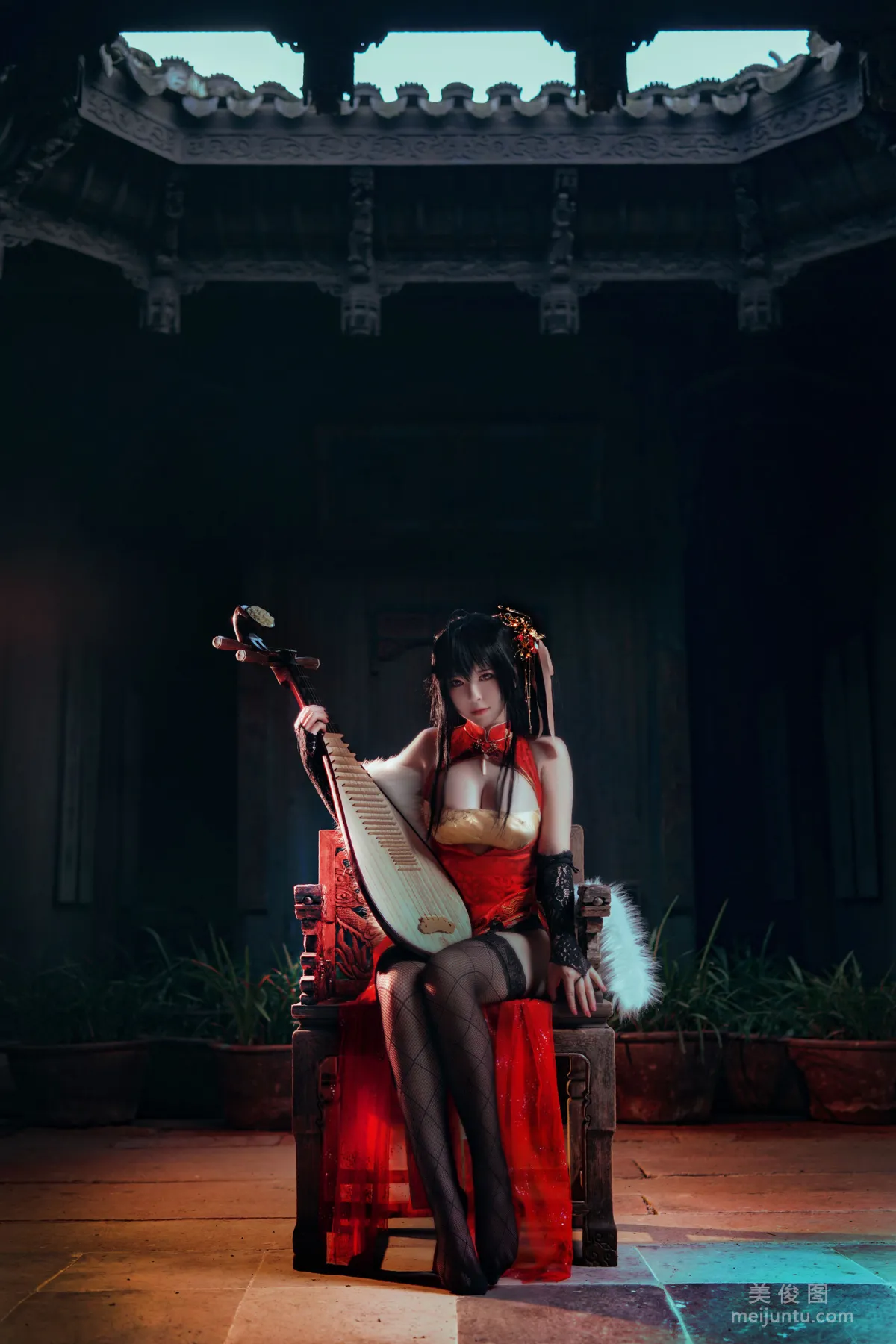 Ban Banzi: Web Idols photo 5