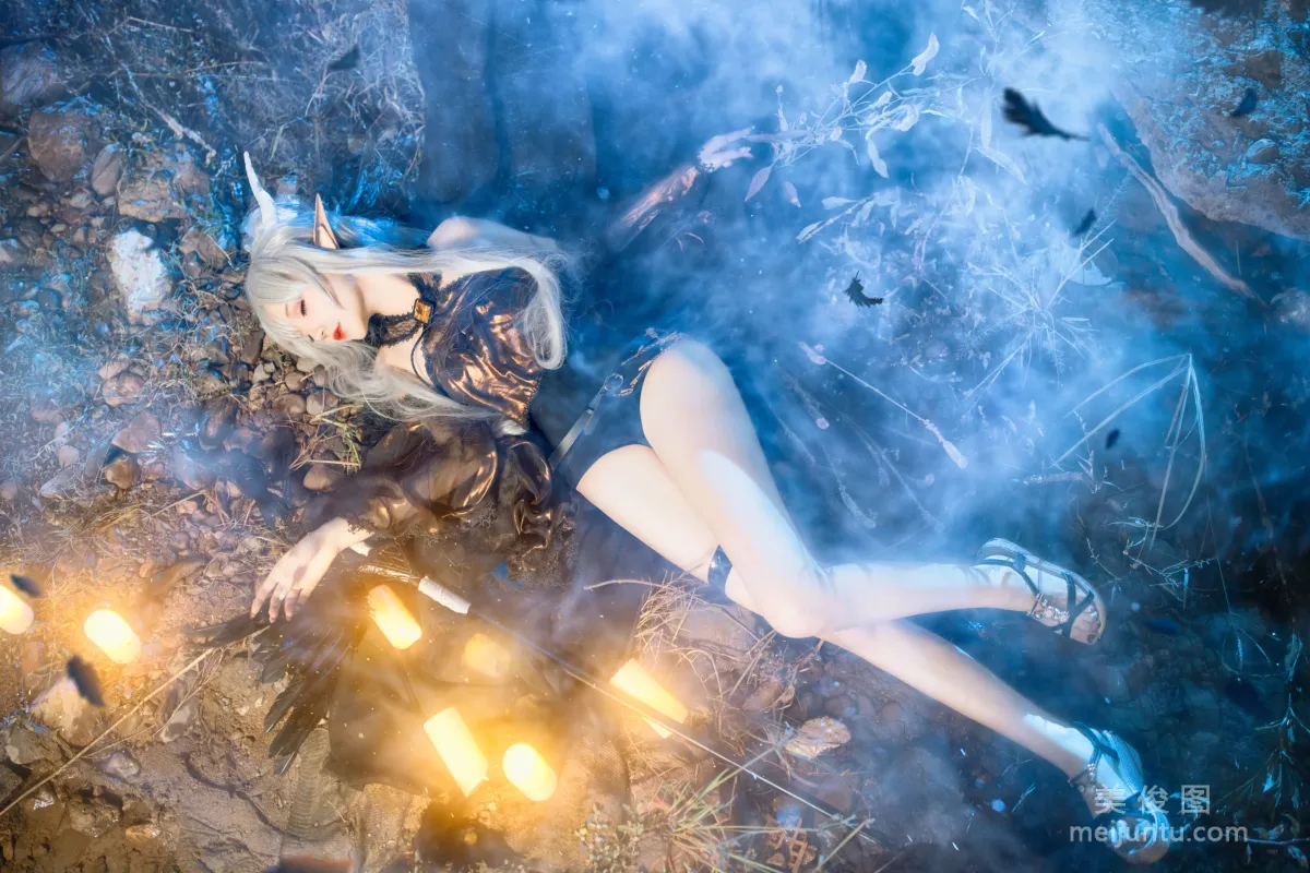 [Internet Celebrity COSER Photos] Xianjiu Airi, Silent Midnight Shining Spirit photo 16
