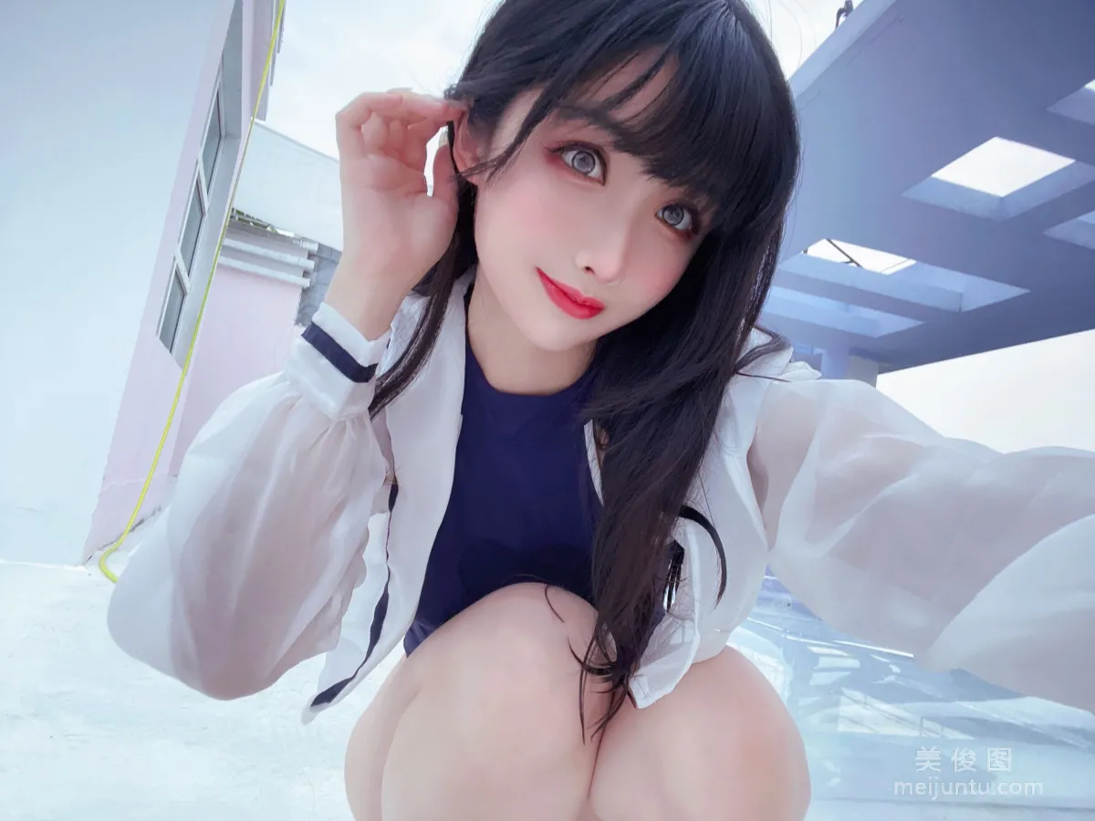[Web Idol COSER] rioko Liang Liangzi - Rooftop Swim Race photo 11