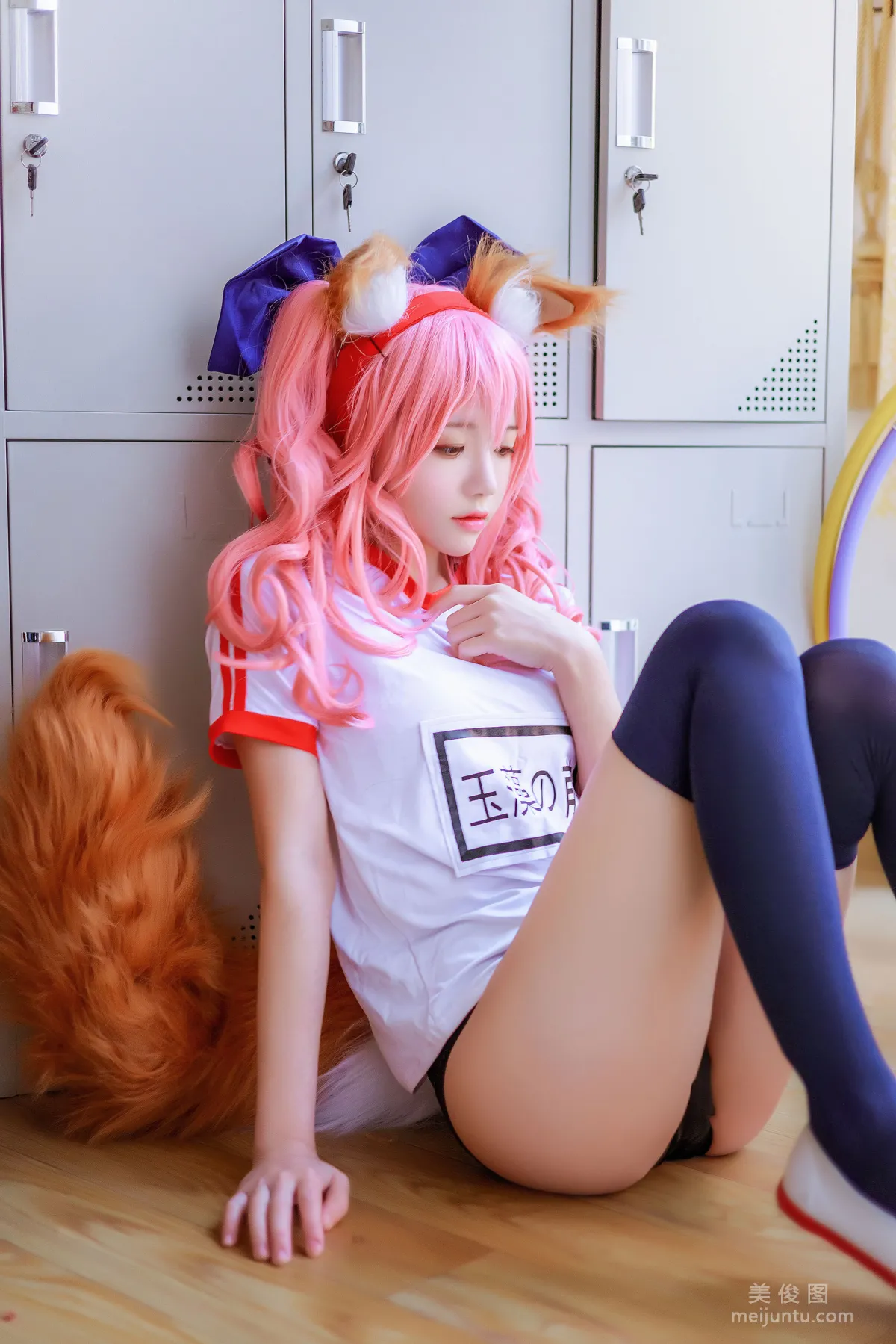Ying Taomiao: Web Idols photo 12